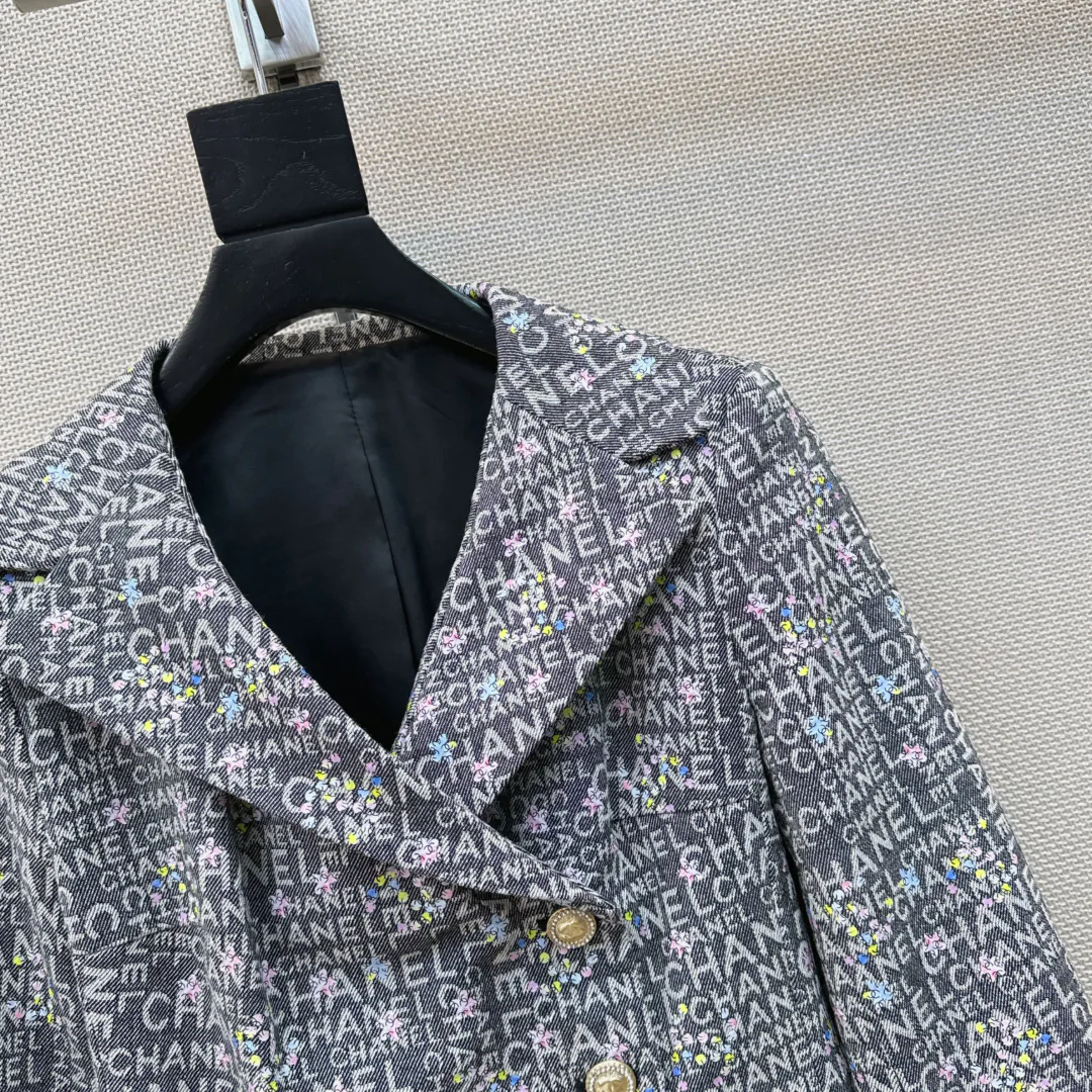 Жакеты Женские Chanel 19512864