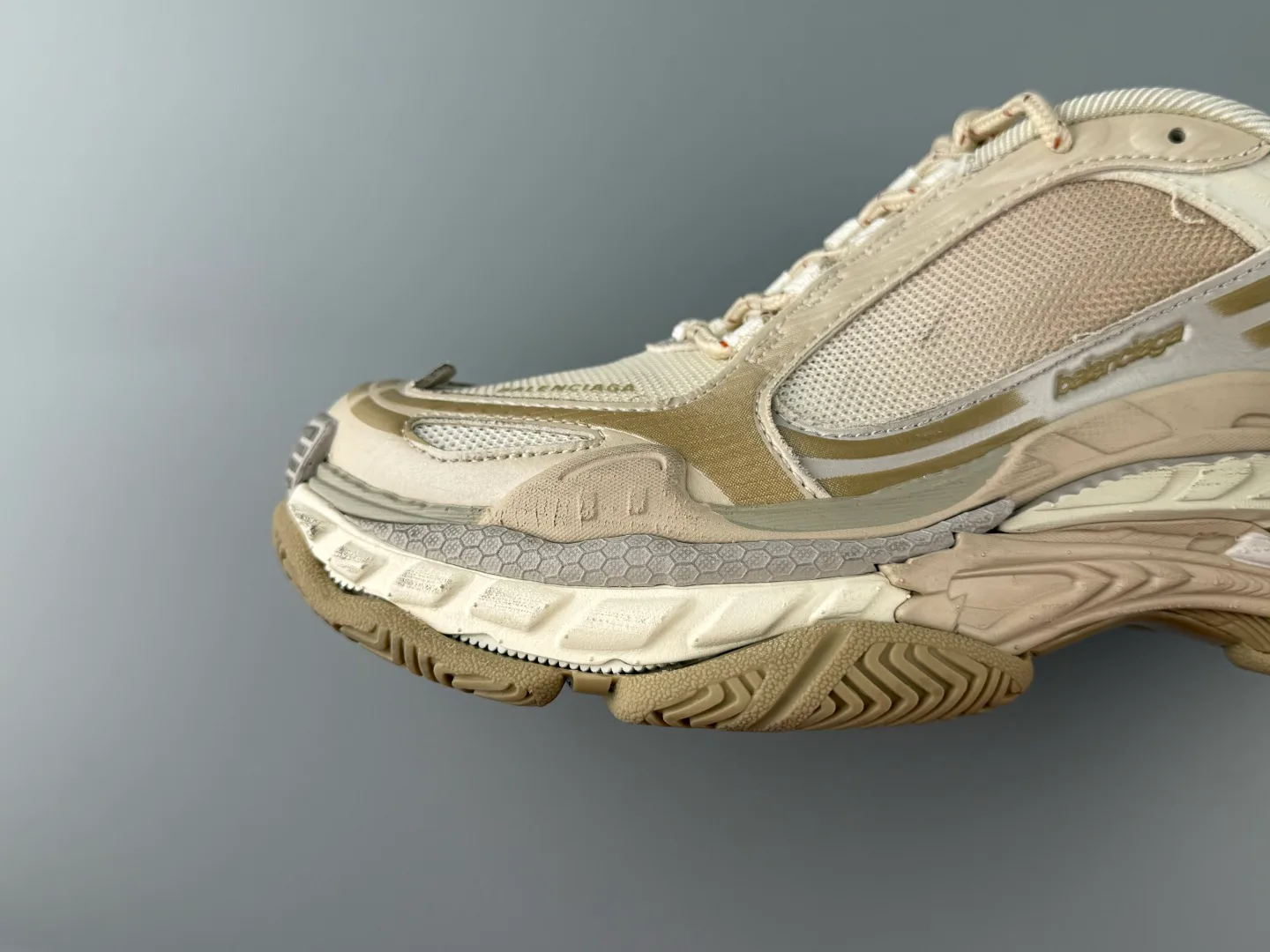 Кроссовки Женские Balenciaga 19700879