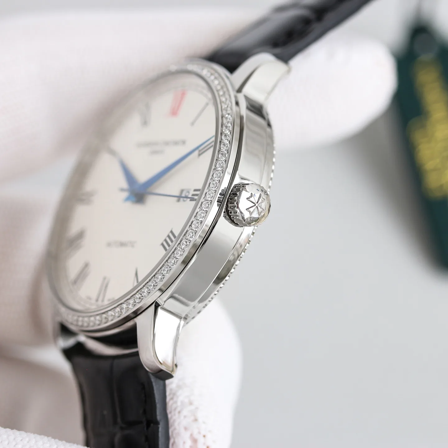 Часы Женские Vacheron Constantin 17933756