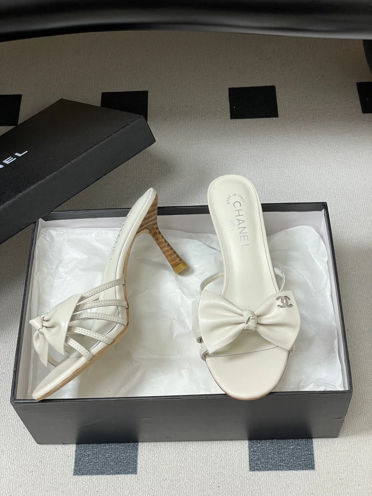 Босоножки Женские Chanel 13226156