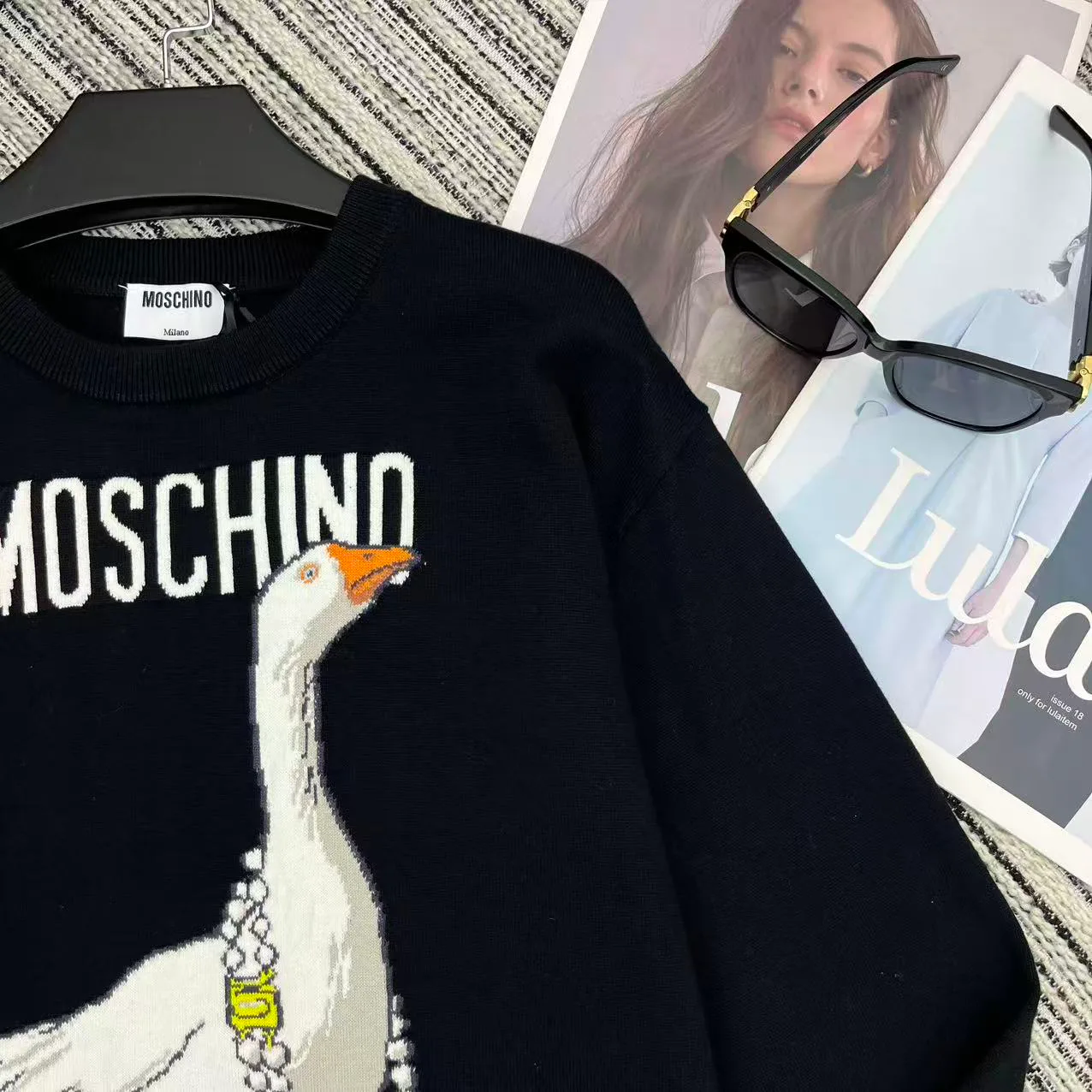 Джемперы И Свитеры Женские Moschino 1524396