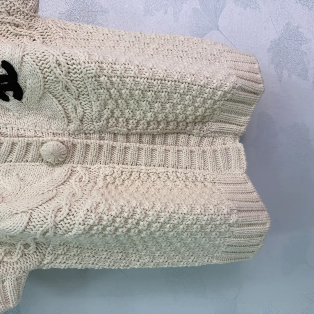 Джемперы И Свитеры Женские Chanel 2016678