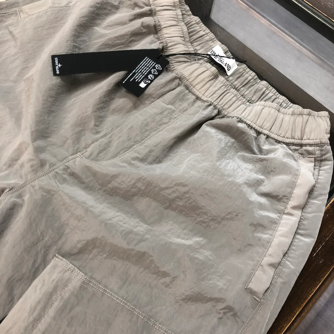 Шорты Женские Stone Island 9620291