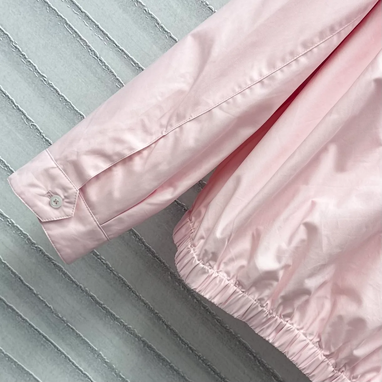 Куртки И Пуховики Женские Miu Miu 32093