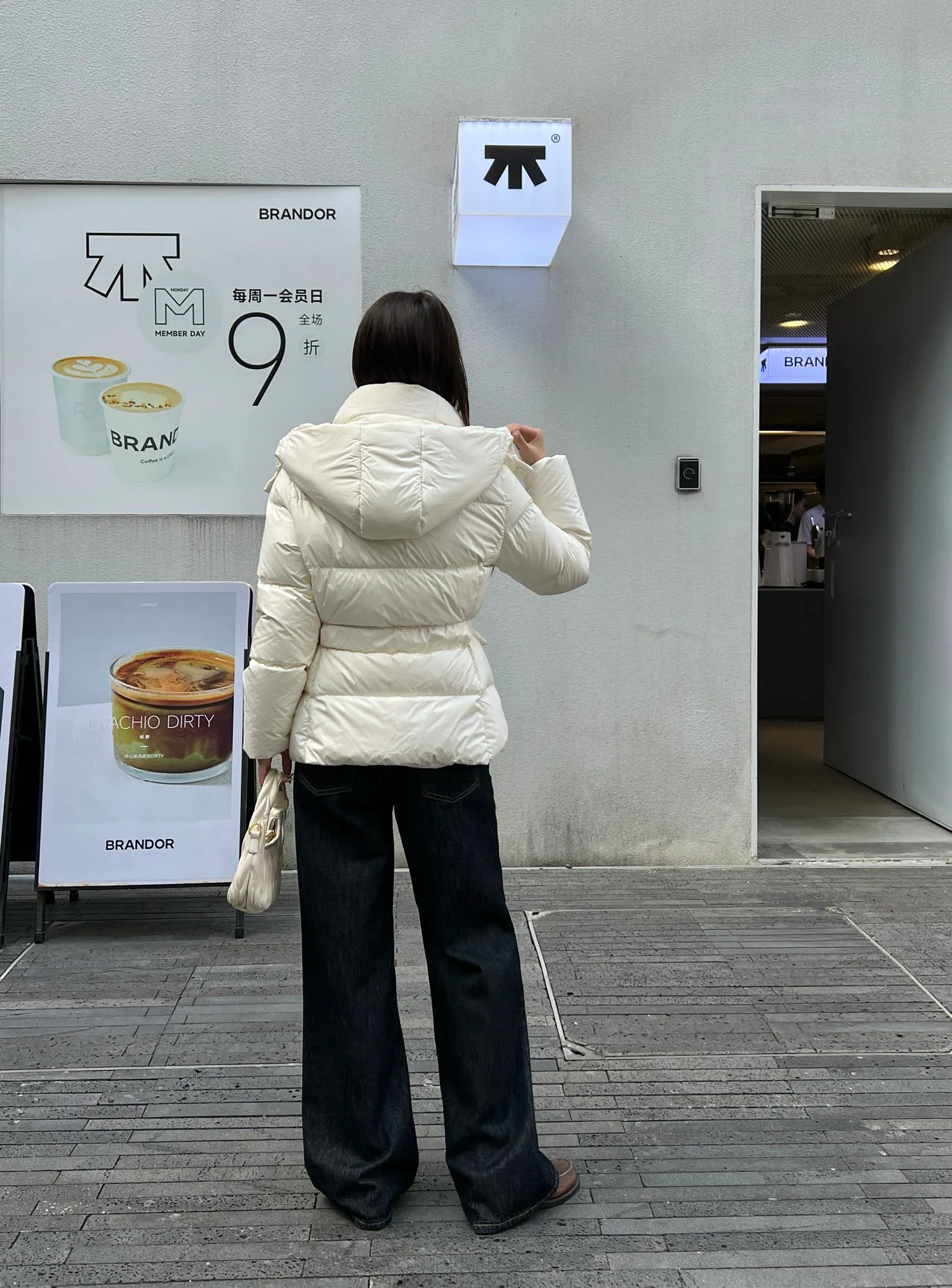 Куртки И Пуховики Женские Miu Miu 2742