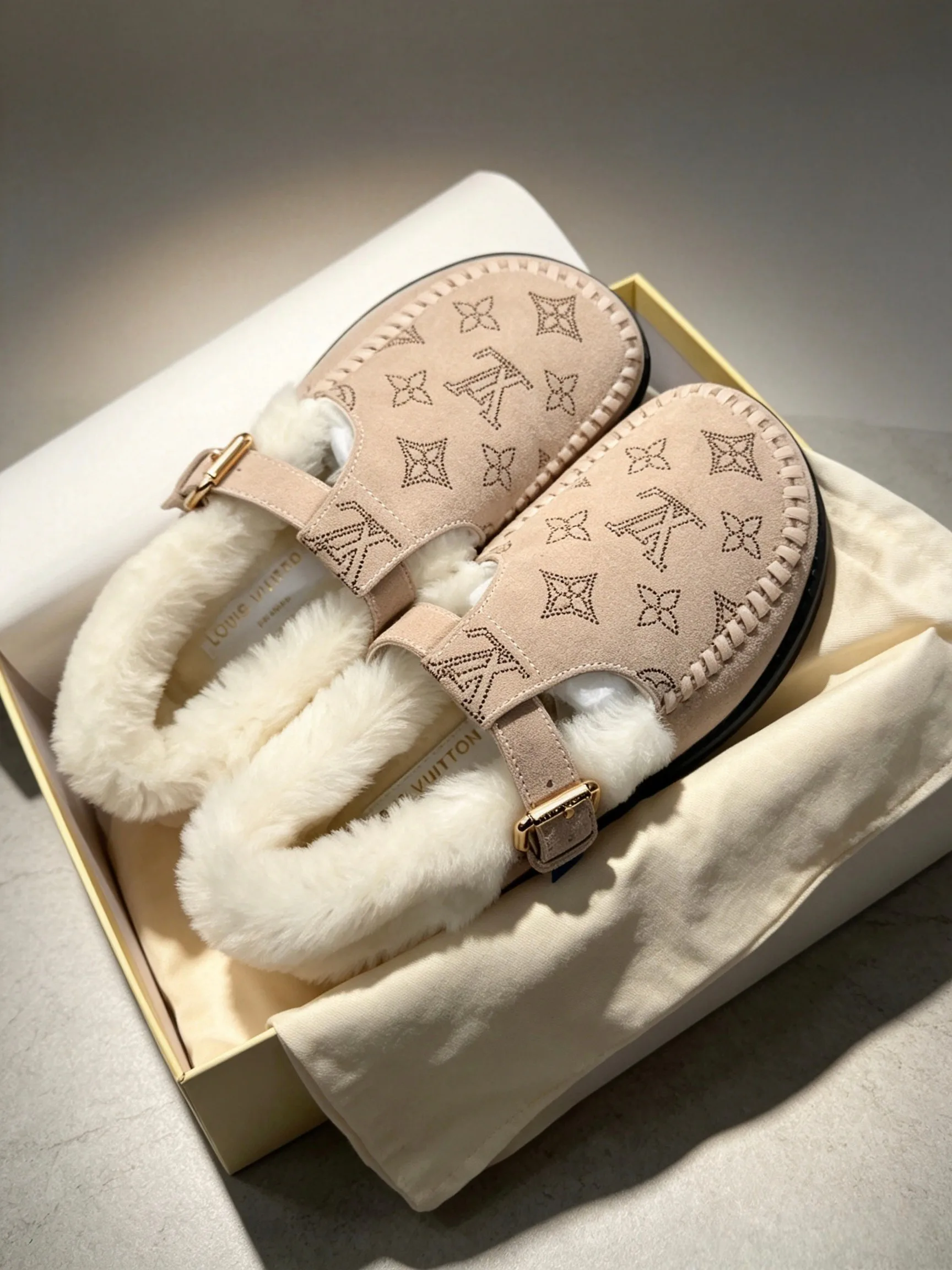 Мюли И Сабо Женские Louis Vuitton 19133649