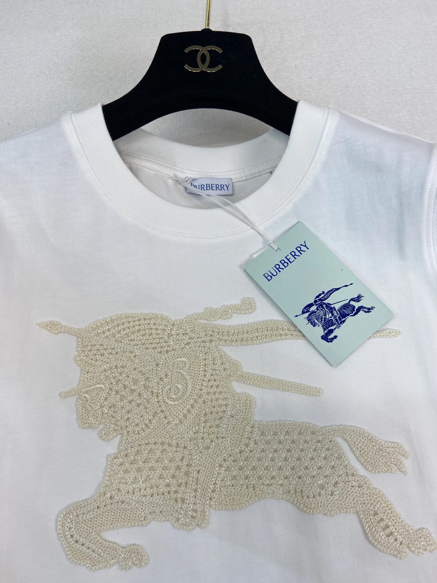 Футболки Женские Burberry 13350243