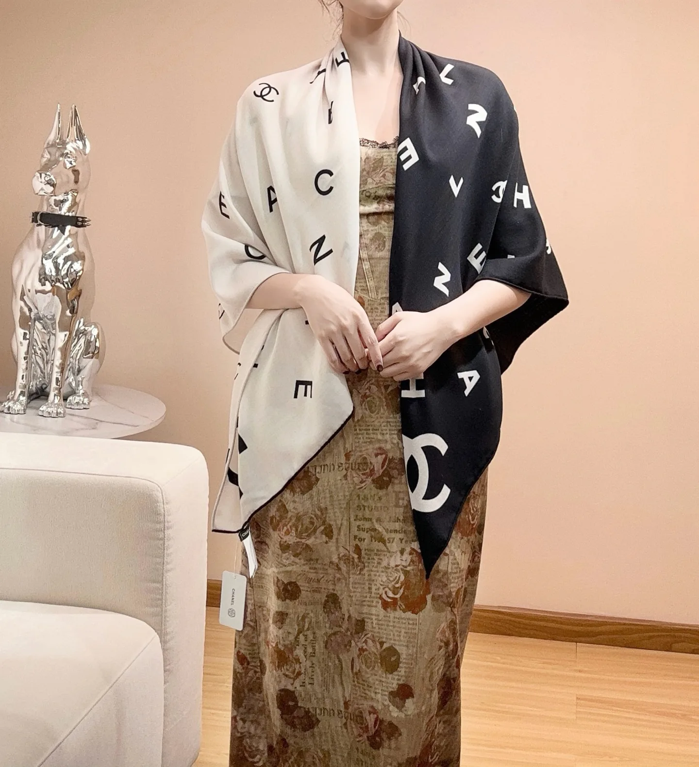 Платки Chanel 18624491