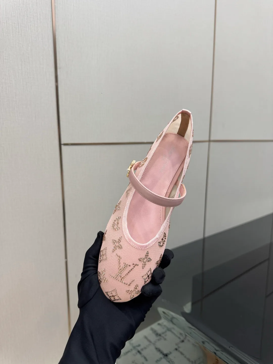Балетки Женские Louis Vuitton 17947016