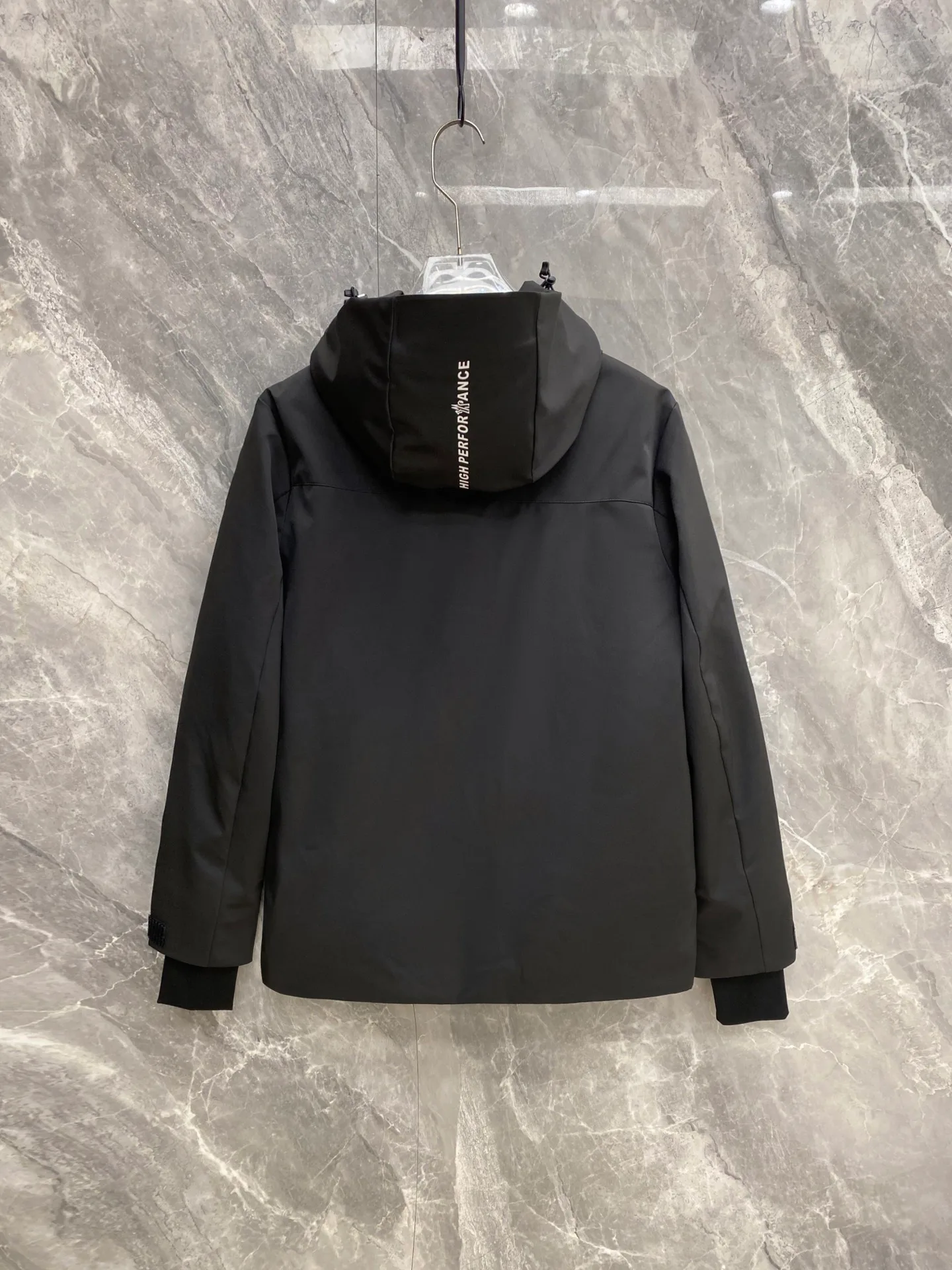 Куртки И Пуховики Женские Moncler 18348634