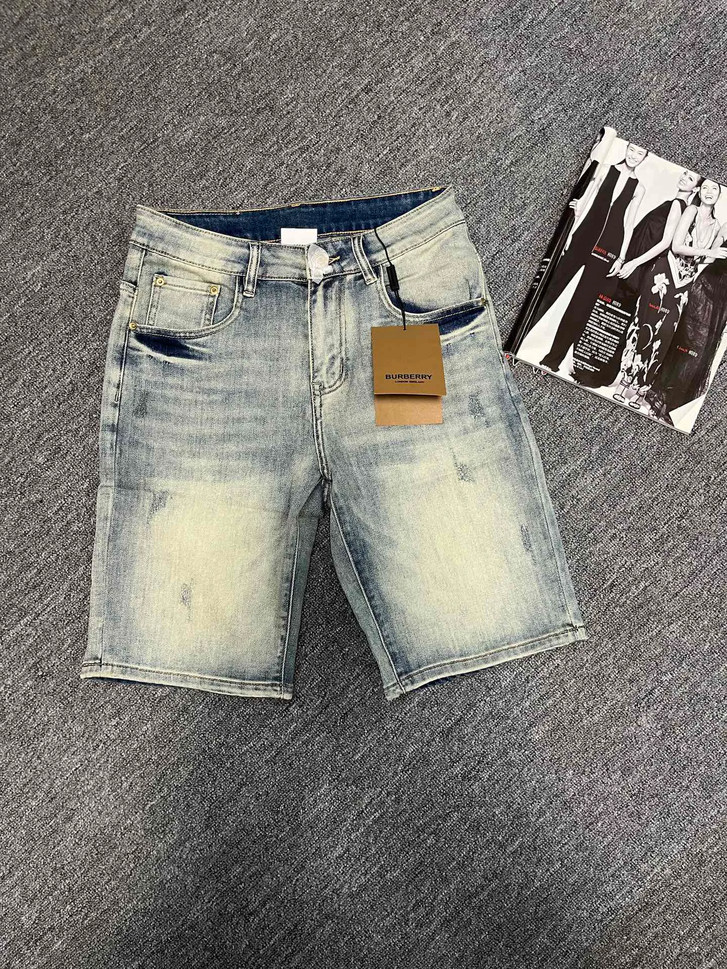 Шорты Мужские Burberry 12640995