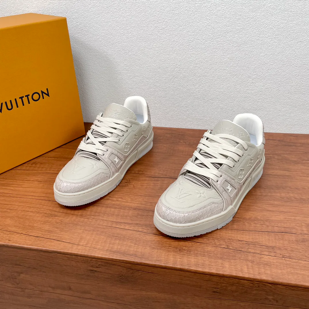 Кроссовки Мужские Louis Vuitton 5892175
