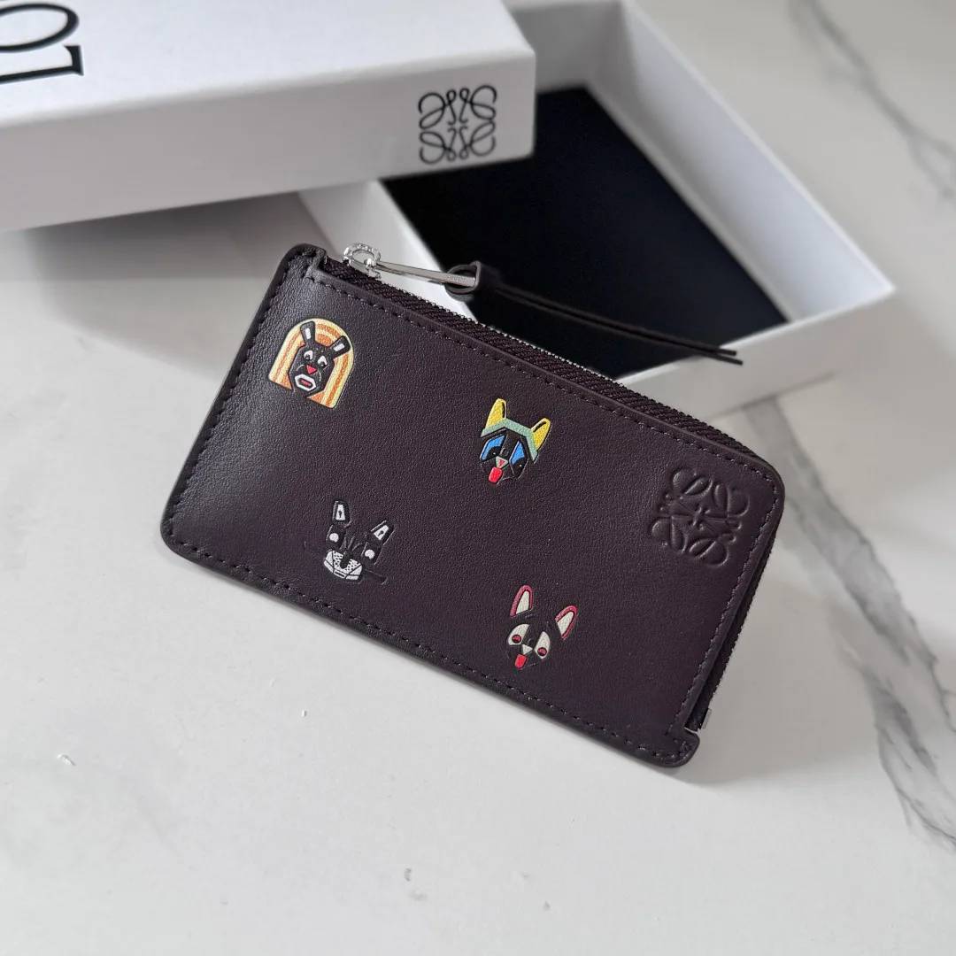 Клатчи Женские Loewe 17678684