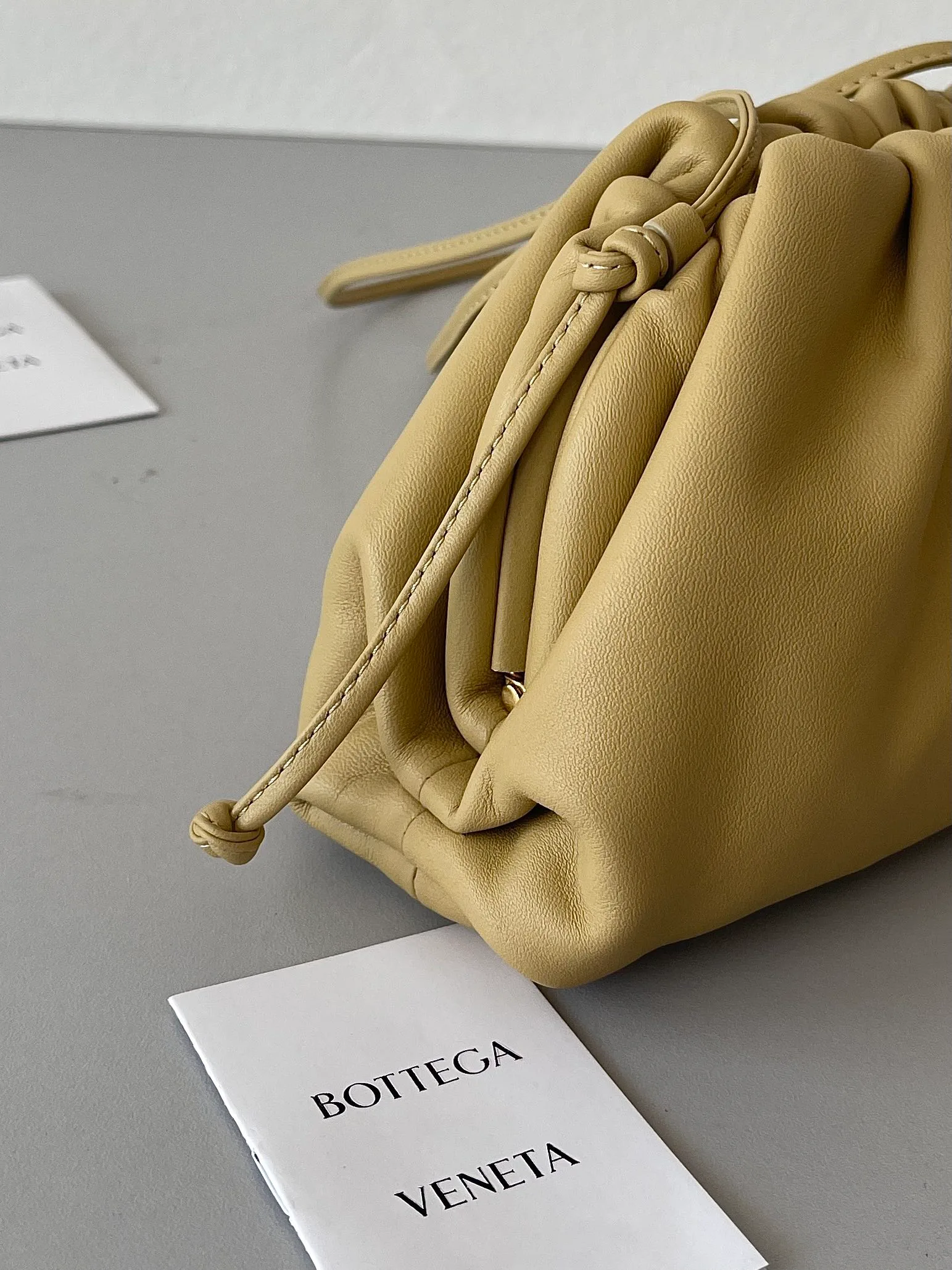 Сумки На Ремне Женские Bottega Veneta 368736