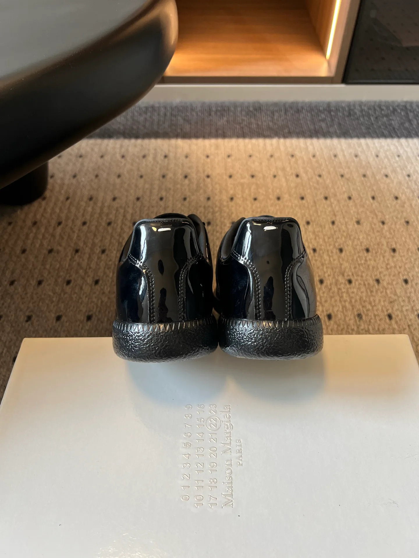 Кроссовки Женские Maison Margiela 17419506