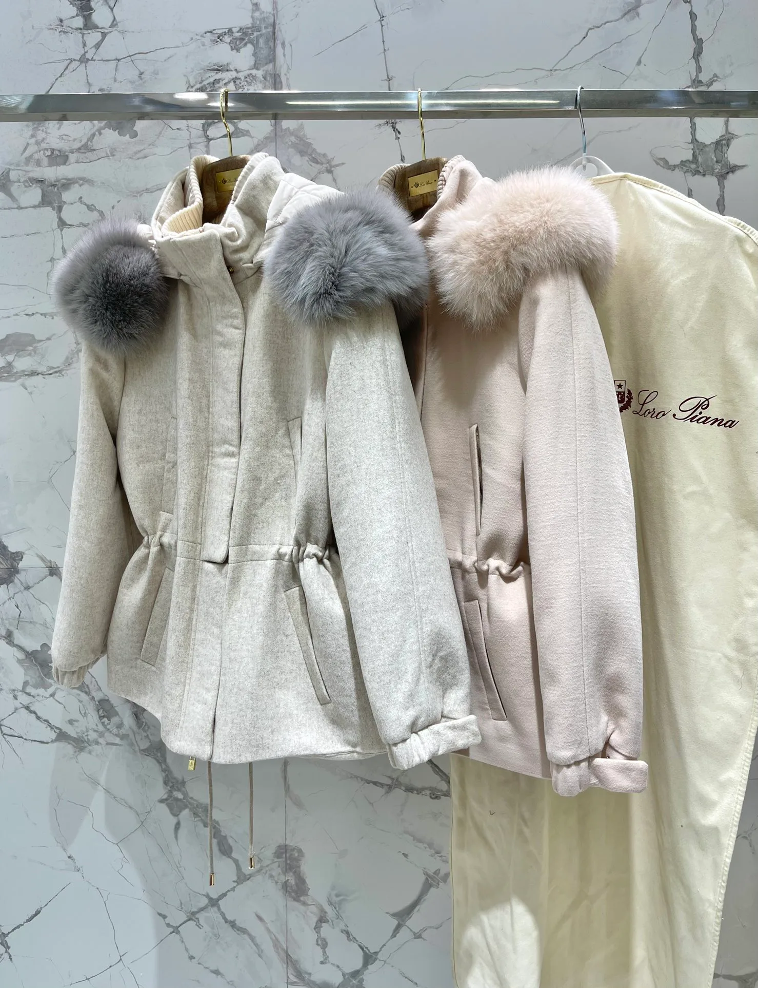 Куртки И Пуховики Женские Loro Piana 1144973