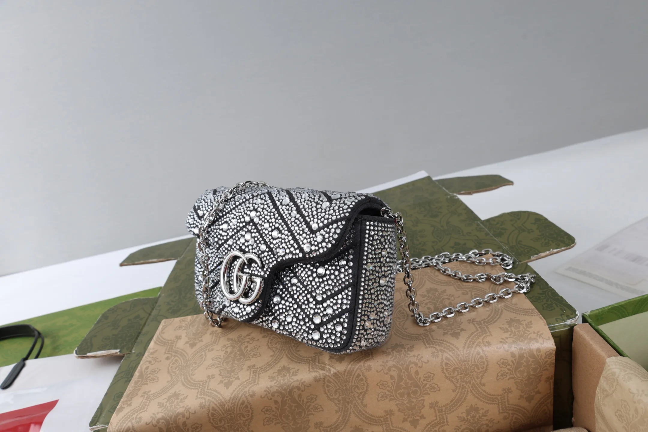 Классические Сумки Женские Gucci 18005074