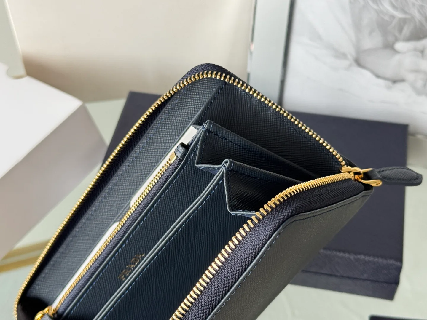Клатчи Женские Prada 17999860