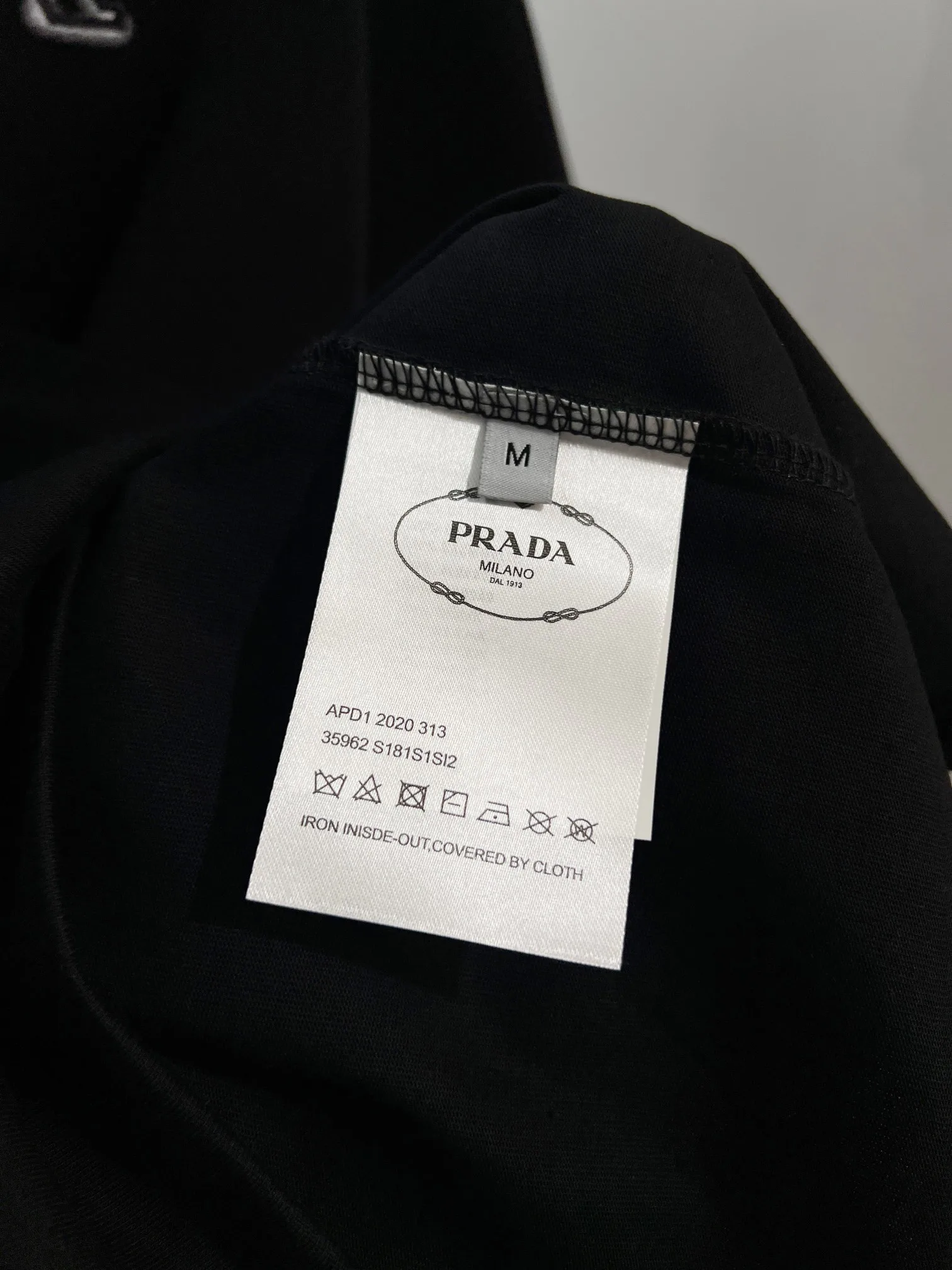 Футболки Мужские Prada 13253092