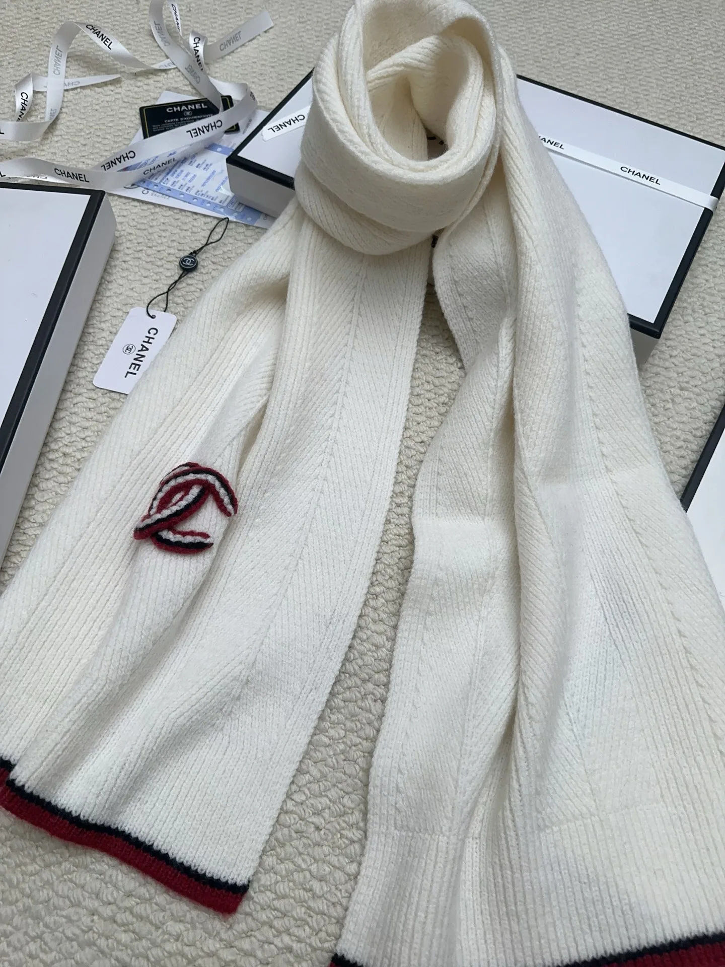 Шарфы Chanel 18275098
