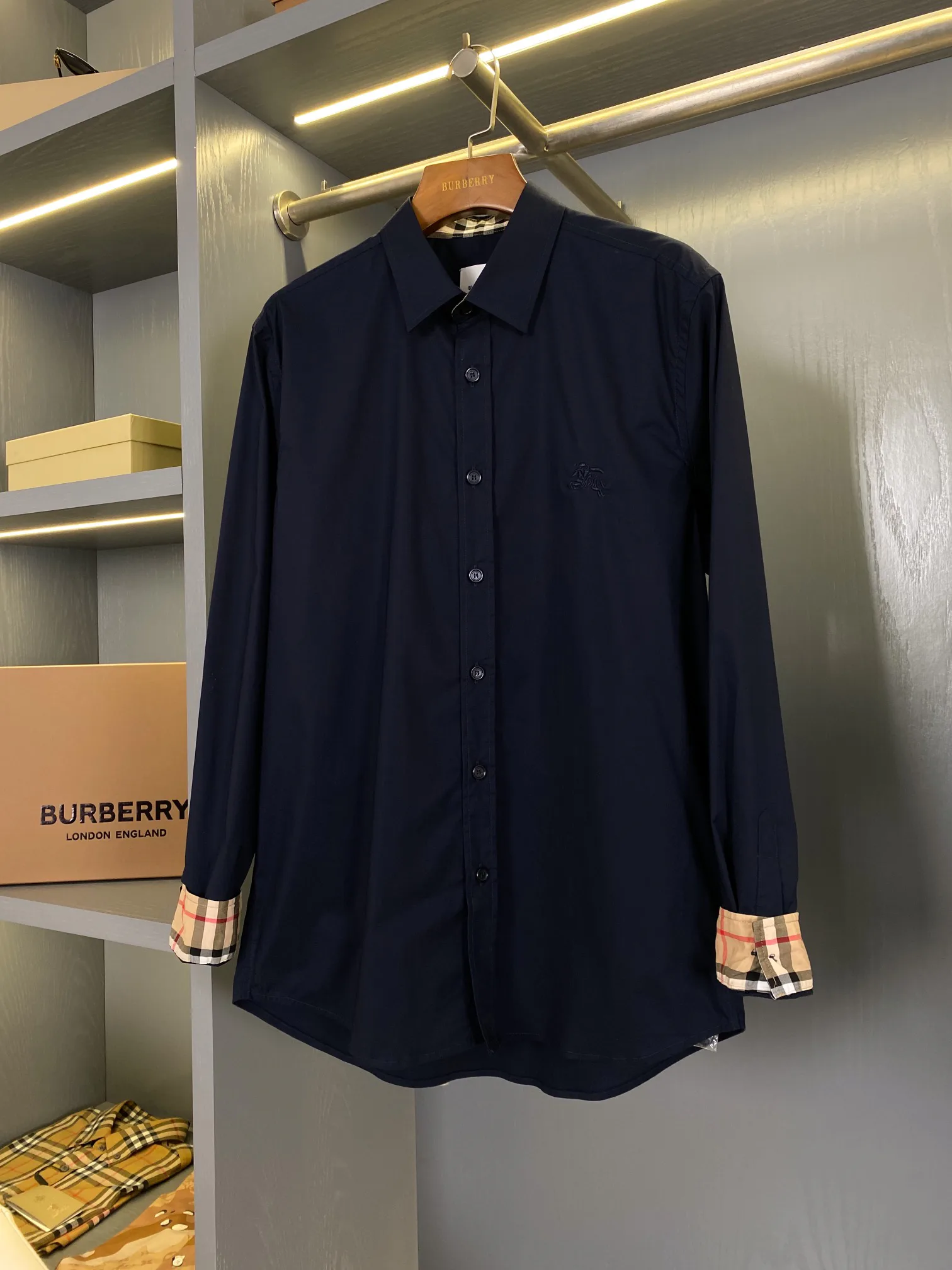 Рубашки Мужские Burberry 13432943