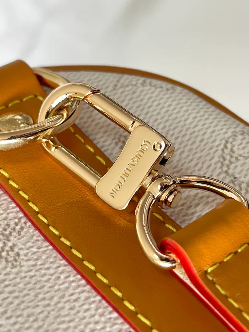 Сумки На Ремне Женские Louis Vuitton 260894