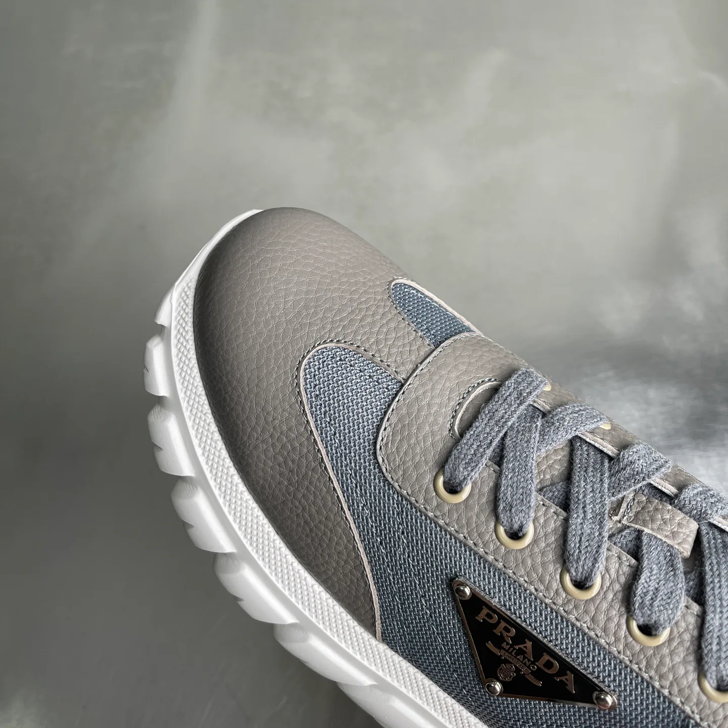 Кроссовки Мужские Prada 5058282