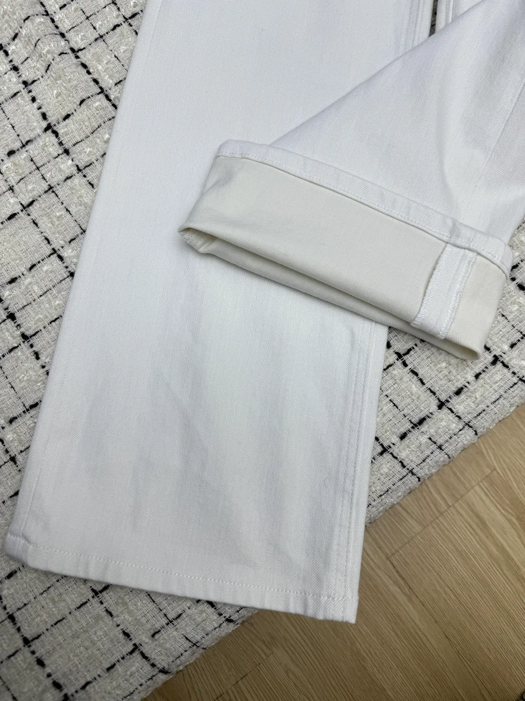 Джинсы Женские Celine 19134178