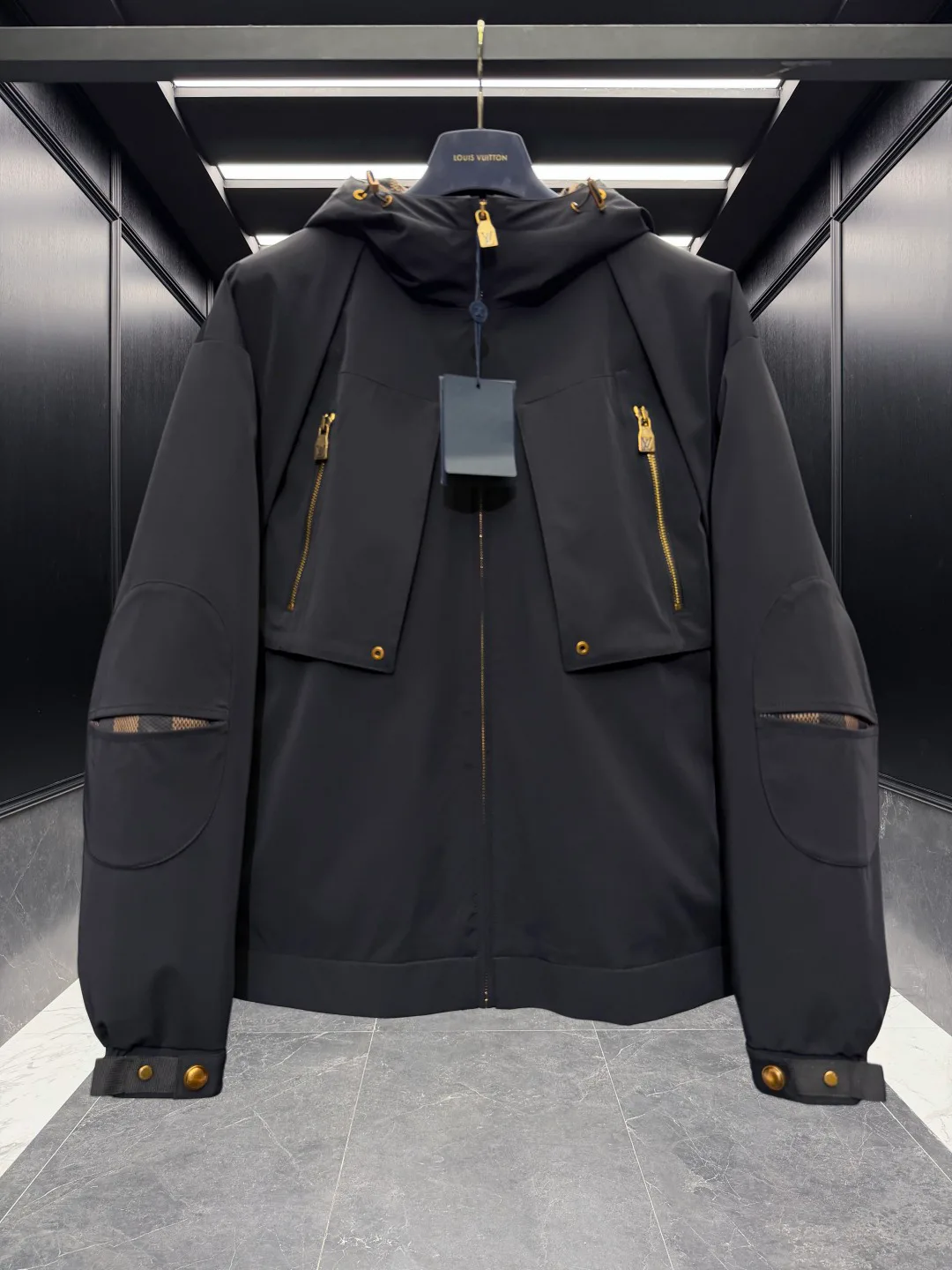 Куртки И Пуховики Мужские Louis Vuitton 250464