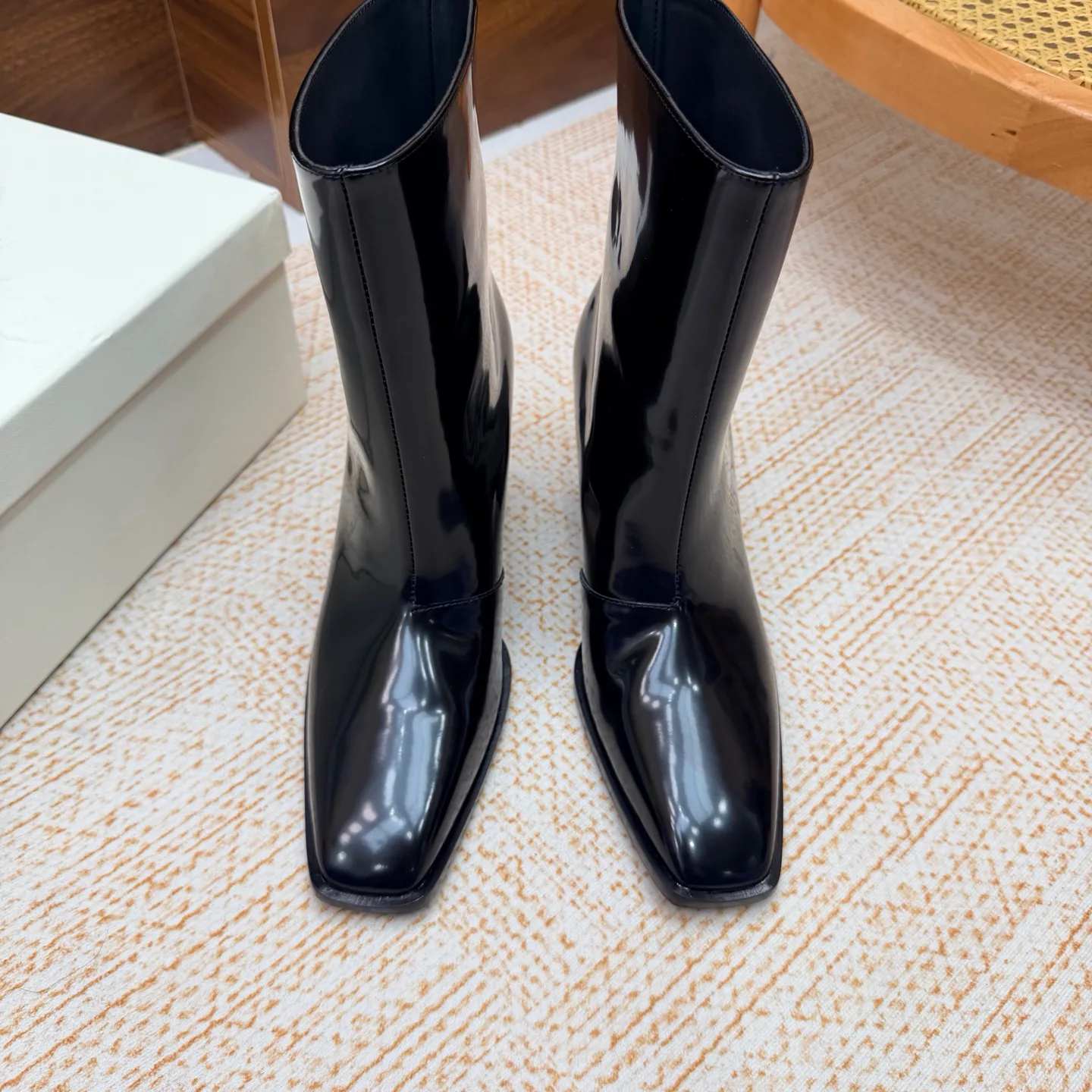 Ботильоны Женские Saint Laurent 18104628