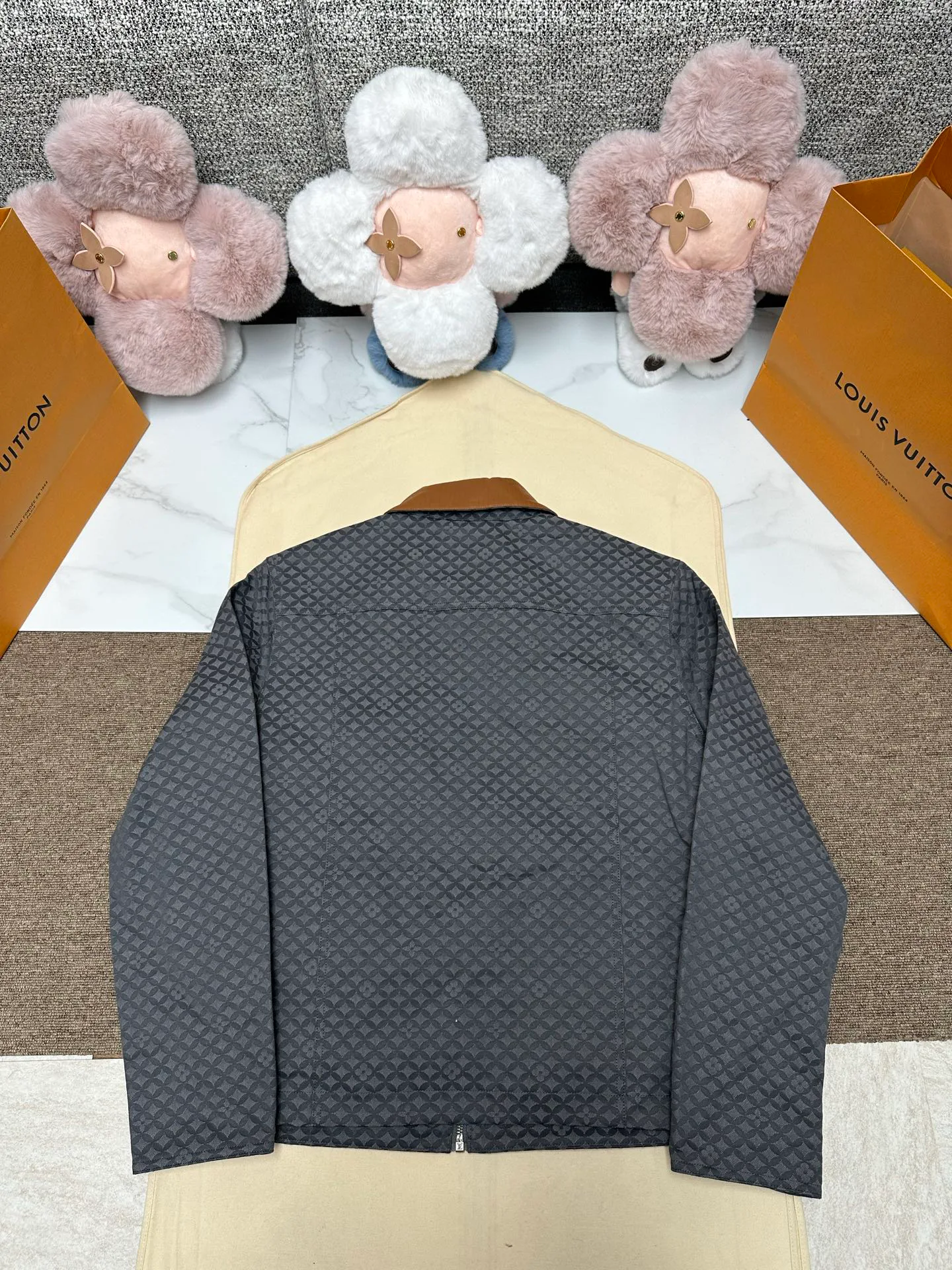 Куртки И Пуховики Женские Louis Vuitton 412818