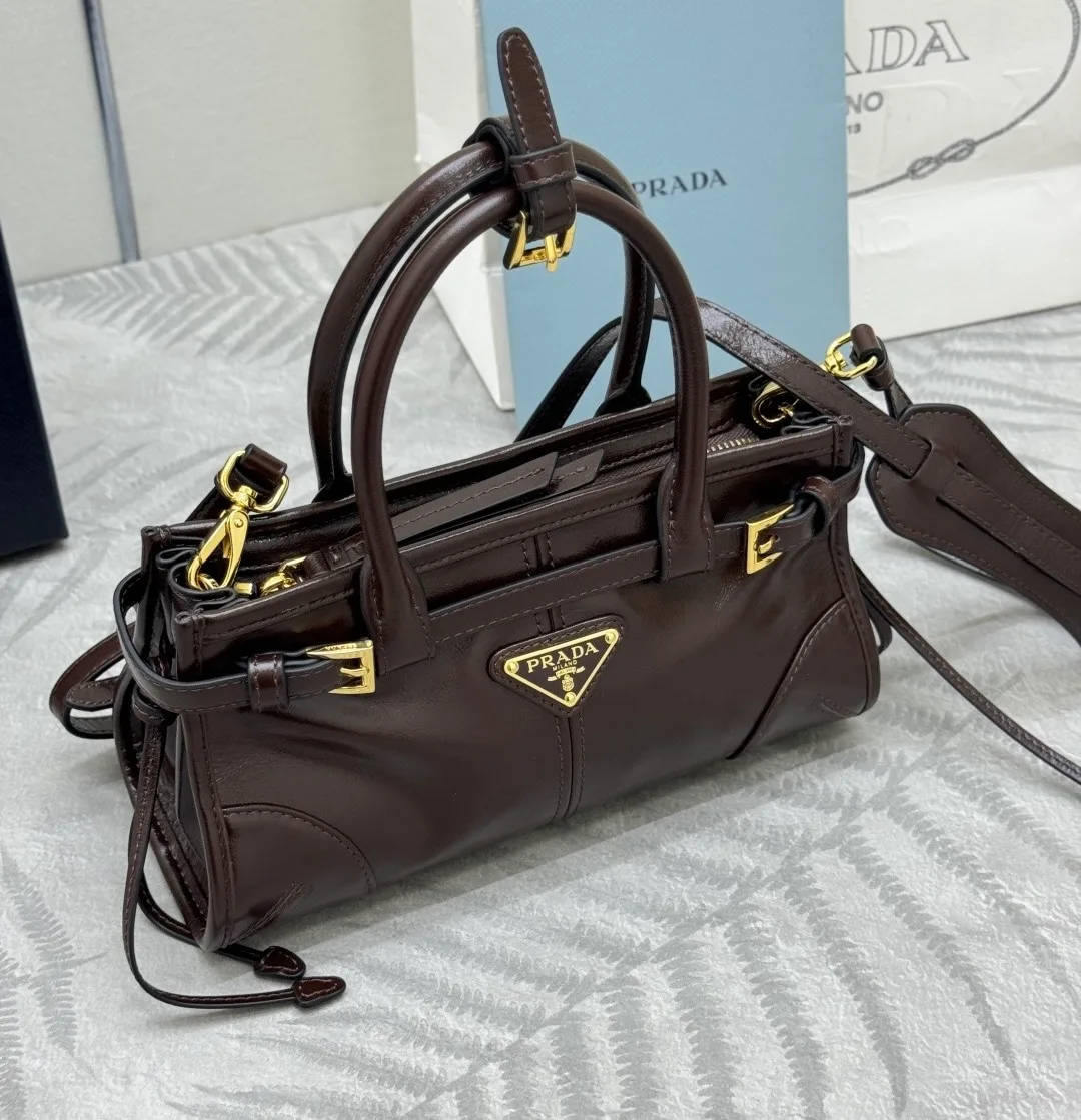 Сумки На Ремне Женские Prada 11682142
