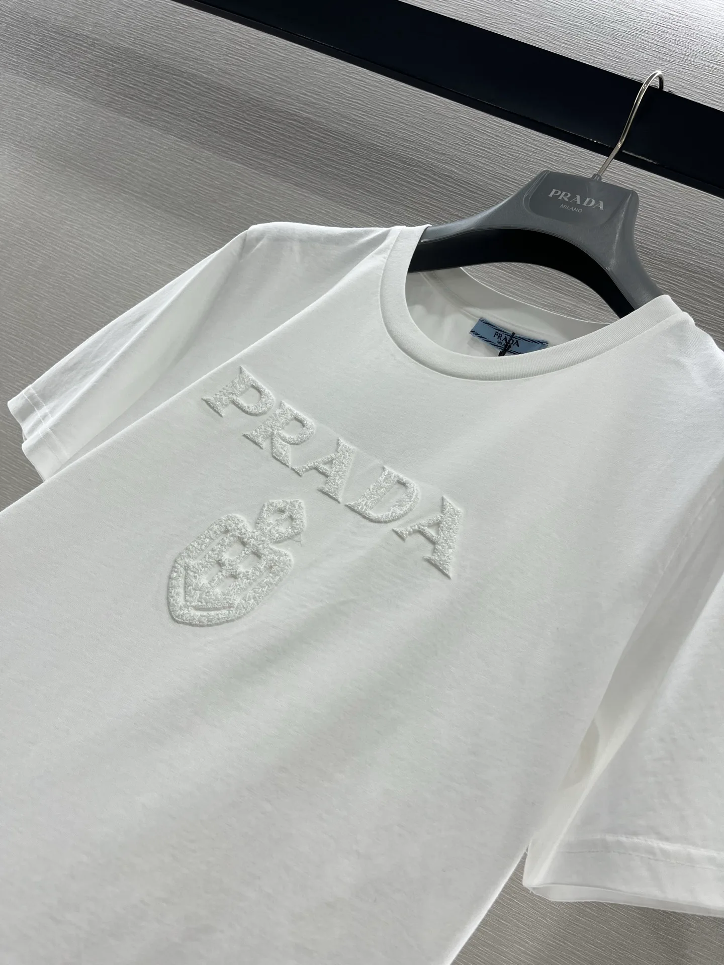 Футболки Женские Prada 1512389