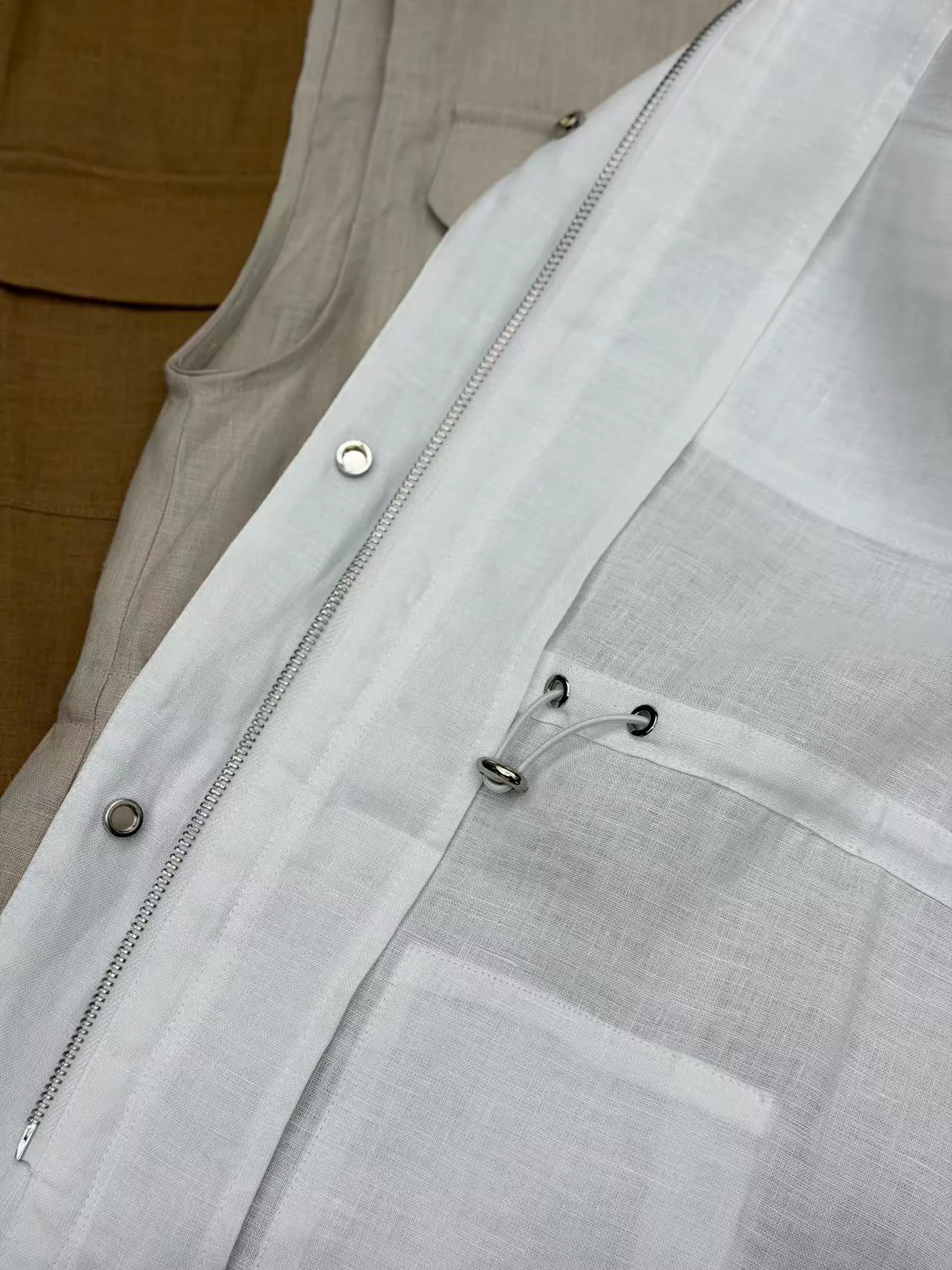 Жилеты Женские Brunello Cucinelli 14318595