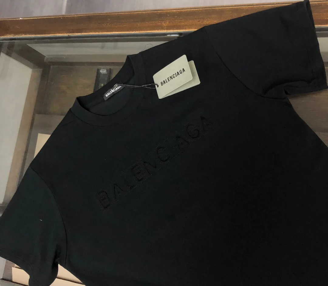 Футболки Женские Balenciaga 3446