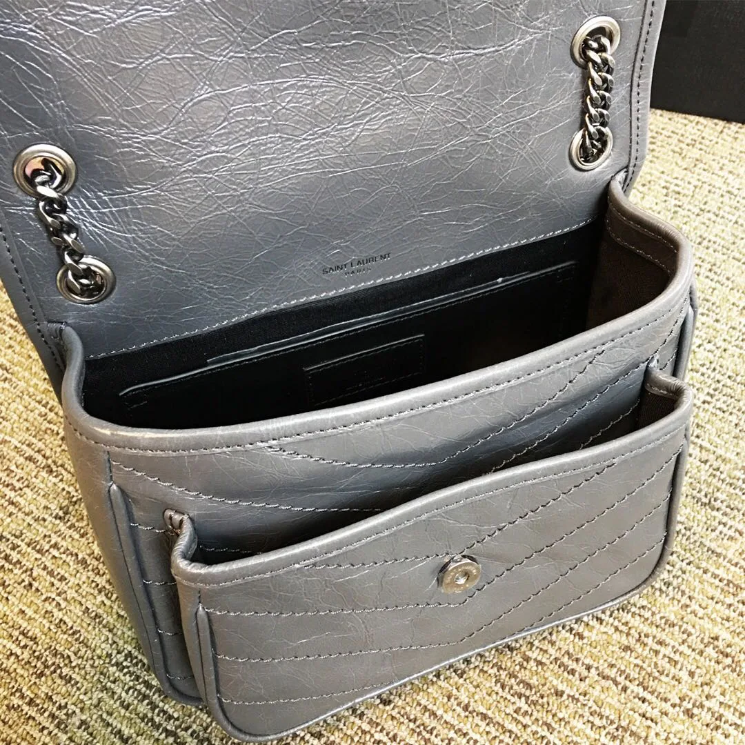 Классические Сумки Женские Saint Laurent 17698320