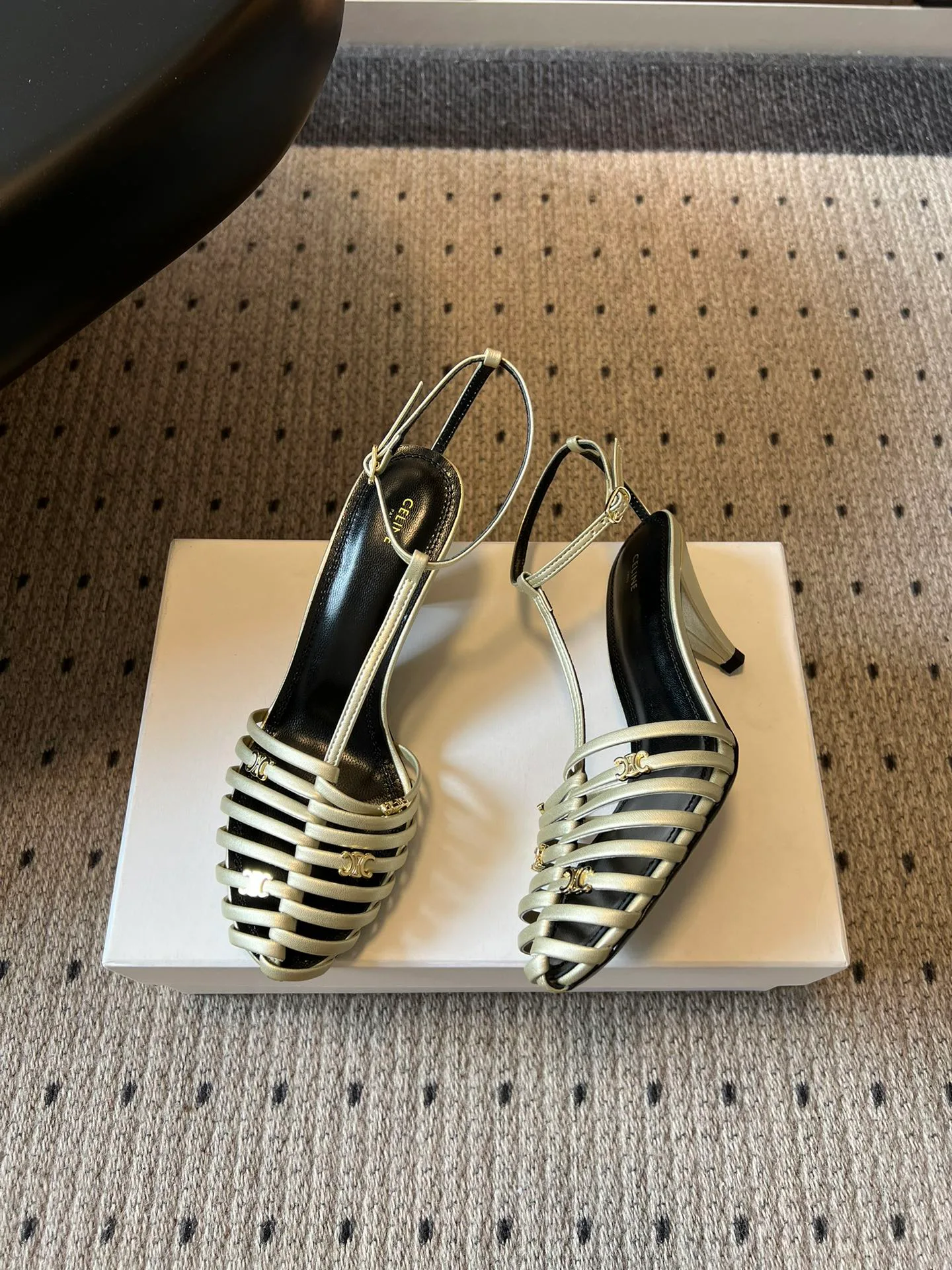 Босоножки Женские Celine 12762601
