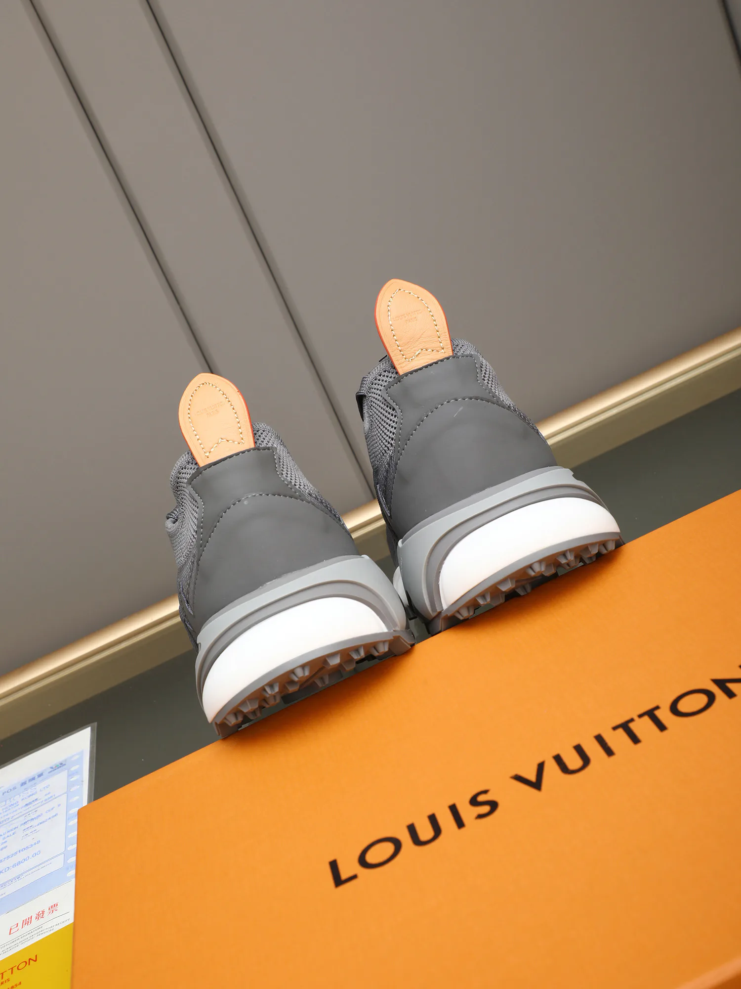 Кроссовки Мужские Louis Vuitton 1277010