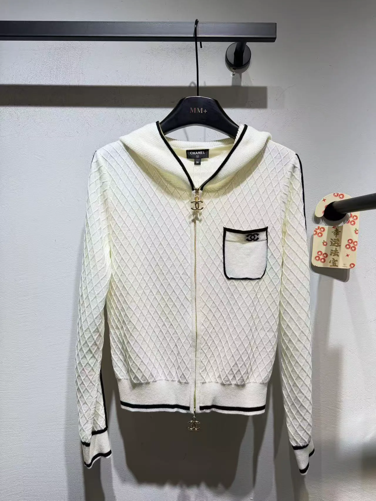 Джемперы И Свитеры Женские Chanel 18145619