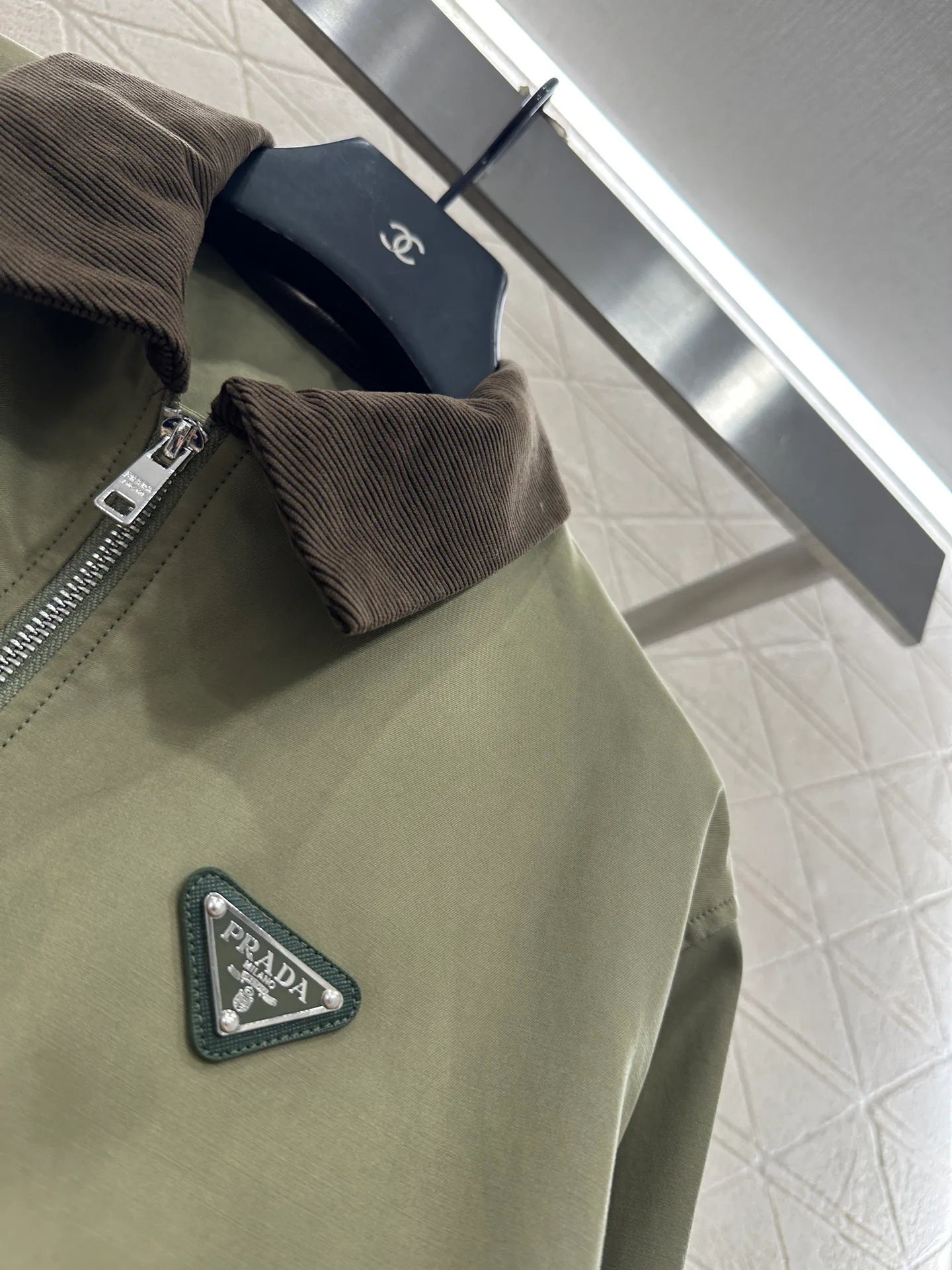 Куртки Женские Prada 172515