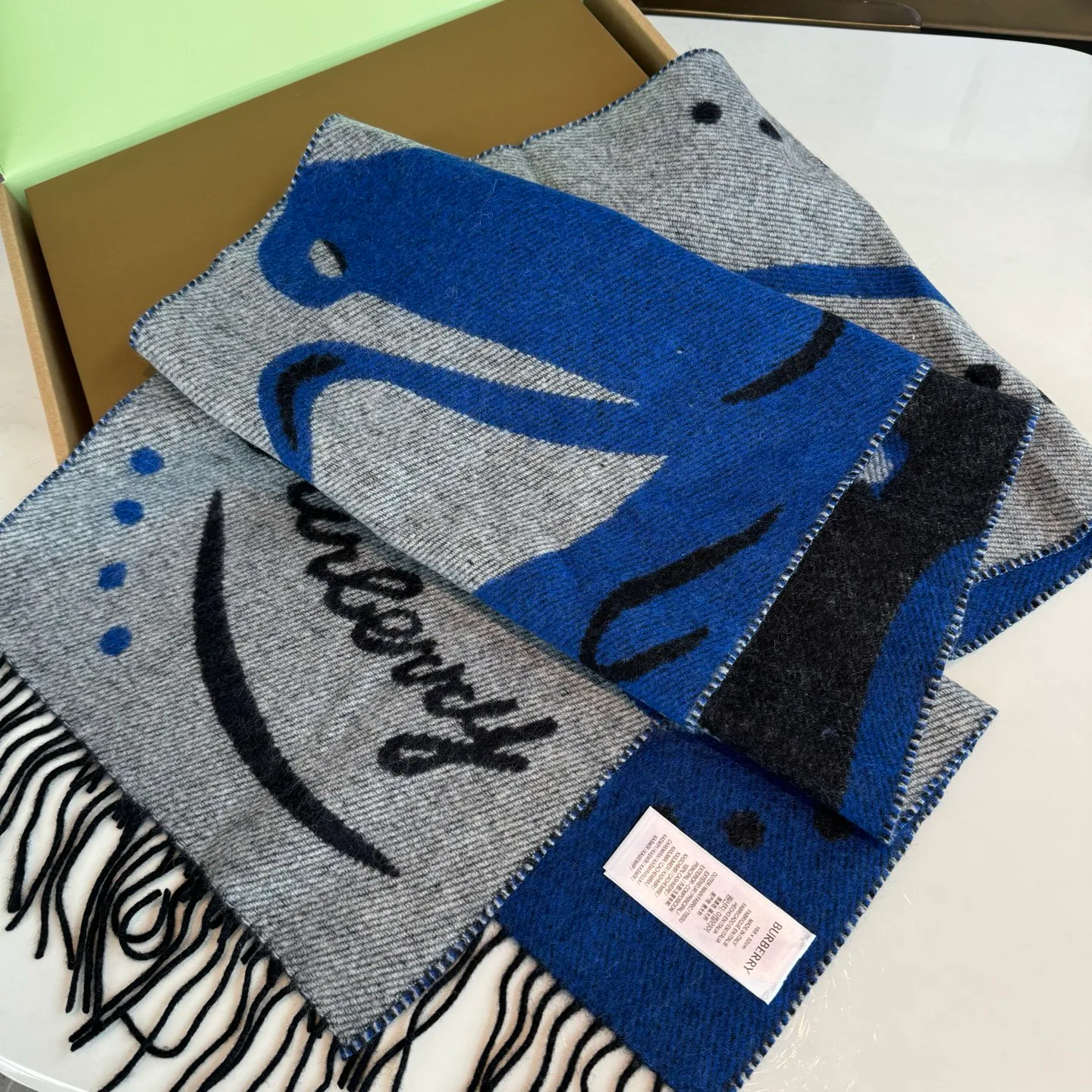 Шарфы Burberry 1303615