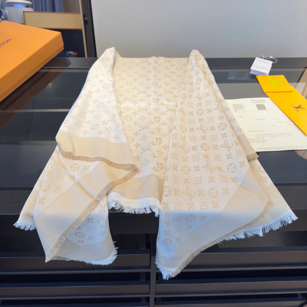 Шарфы Louis Vuitton 262362