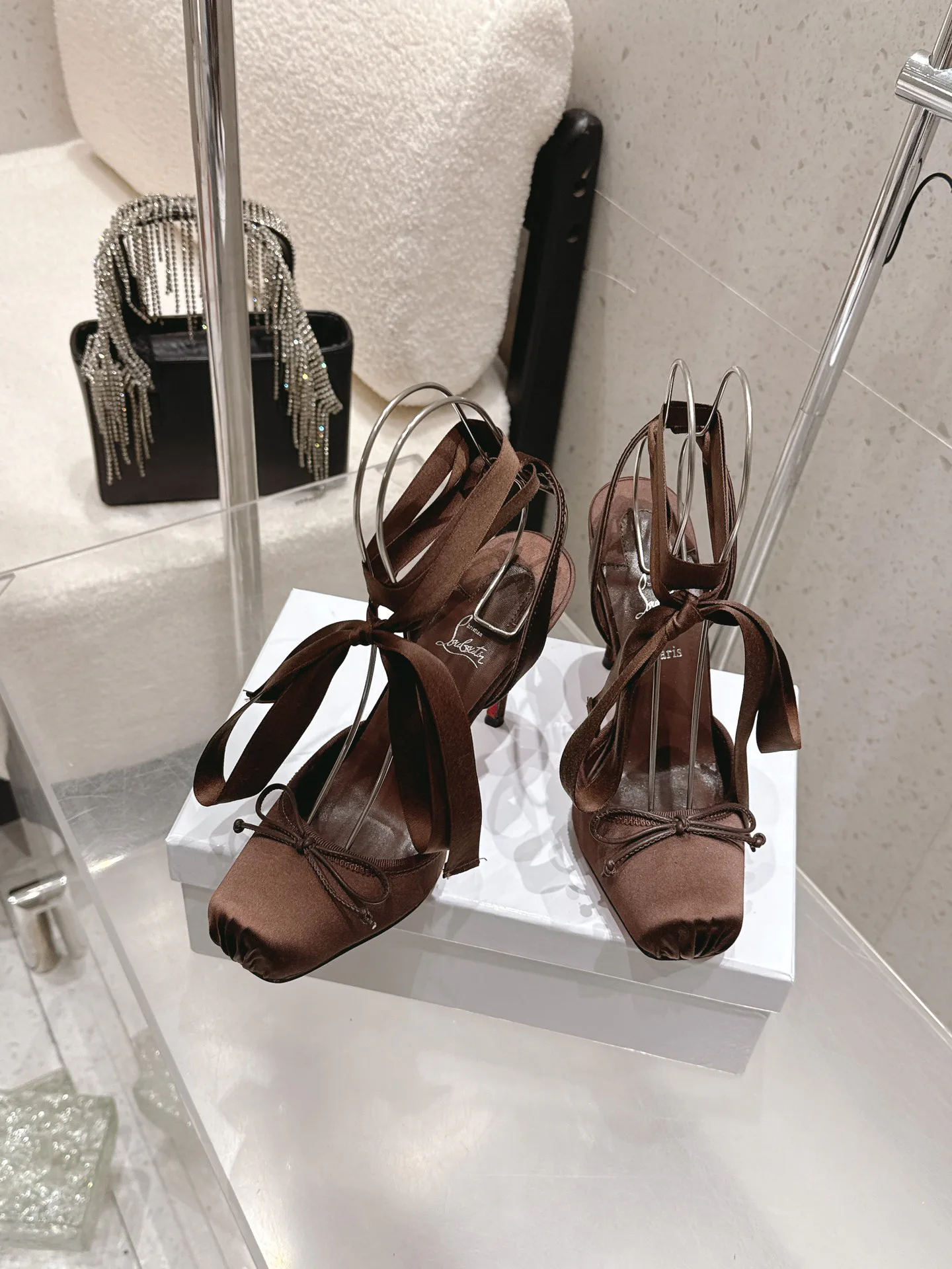 Туфли Женские Christian Louboutin 13078793