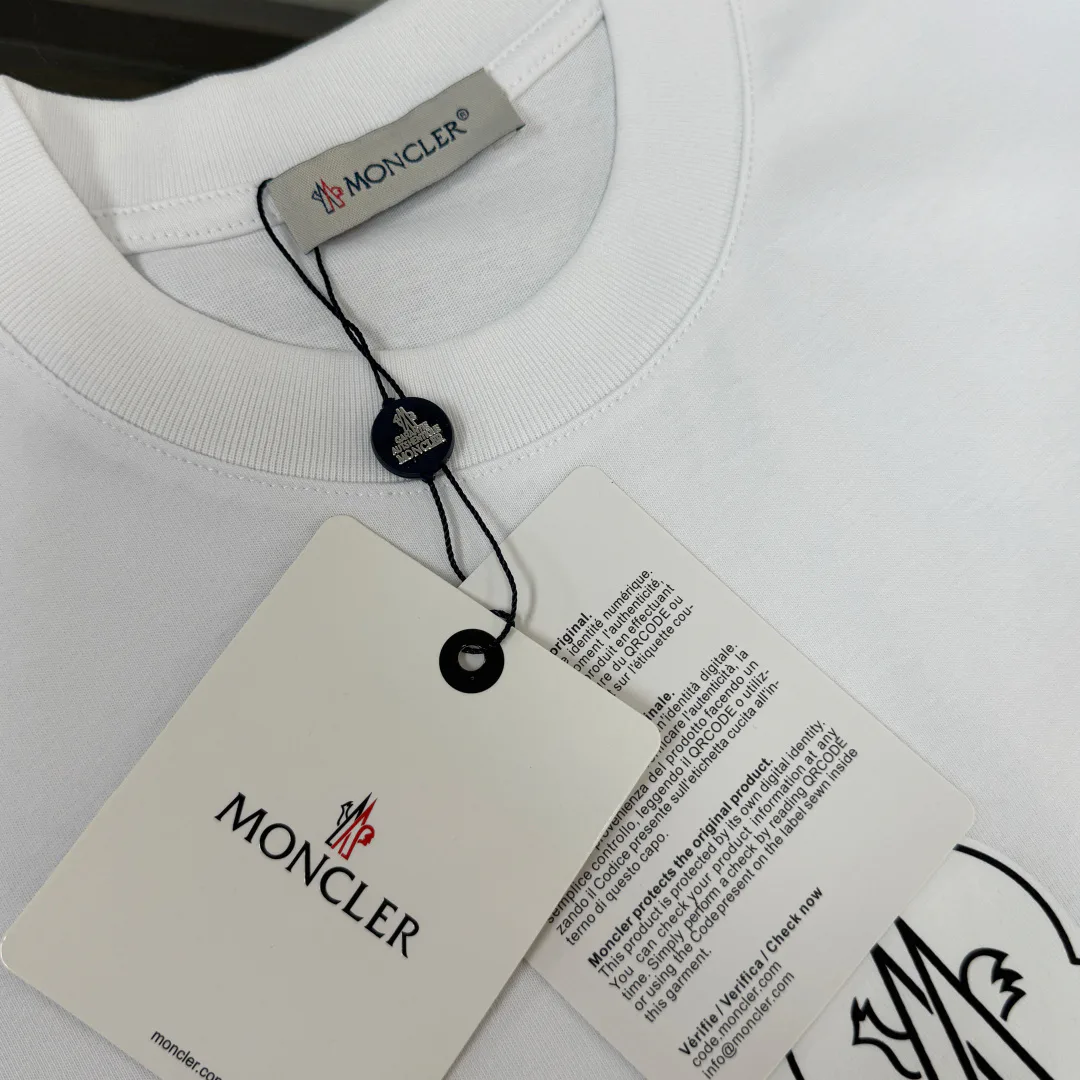 Футболки Женские Moncler 10620018