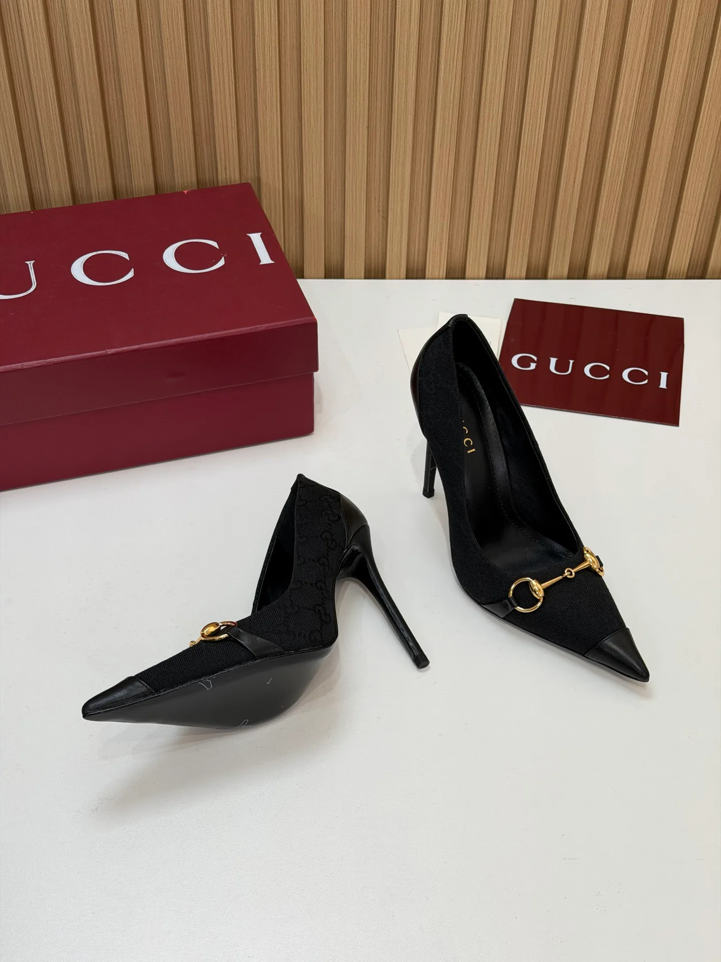 Туфли Женские Gucci 18245479