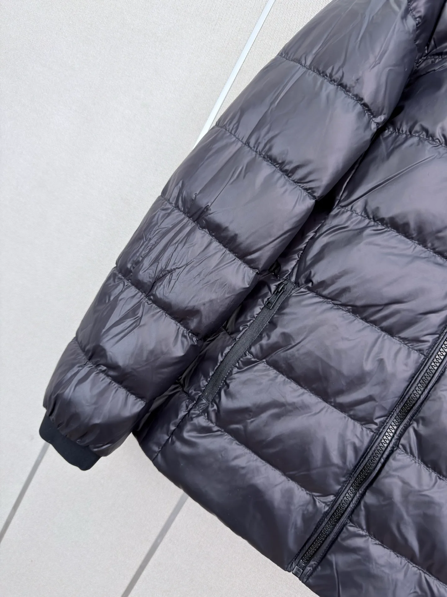 Куртки И Пуховики Женские Moncler 18501656