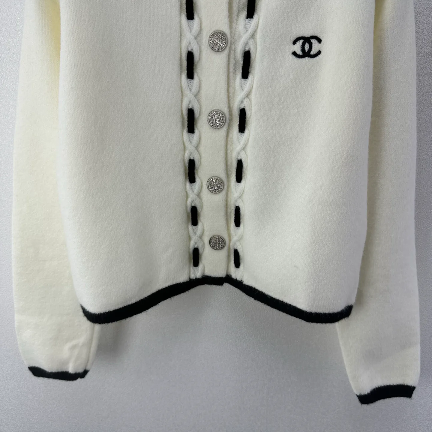 Джемперы И Свитеры Женские Chanel 18158231