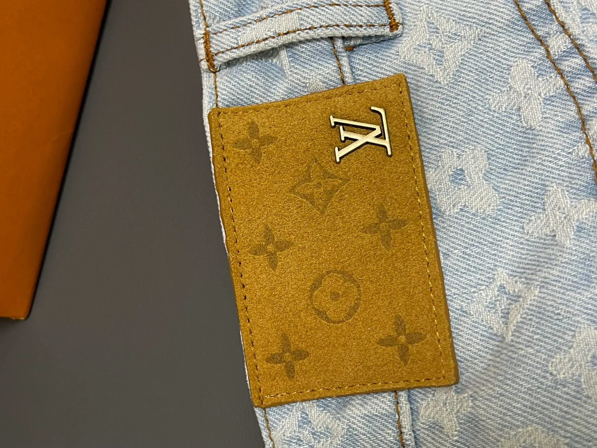 Джинсы Женские Louis Vuitton 4767459