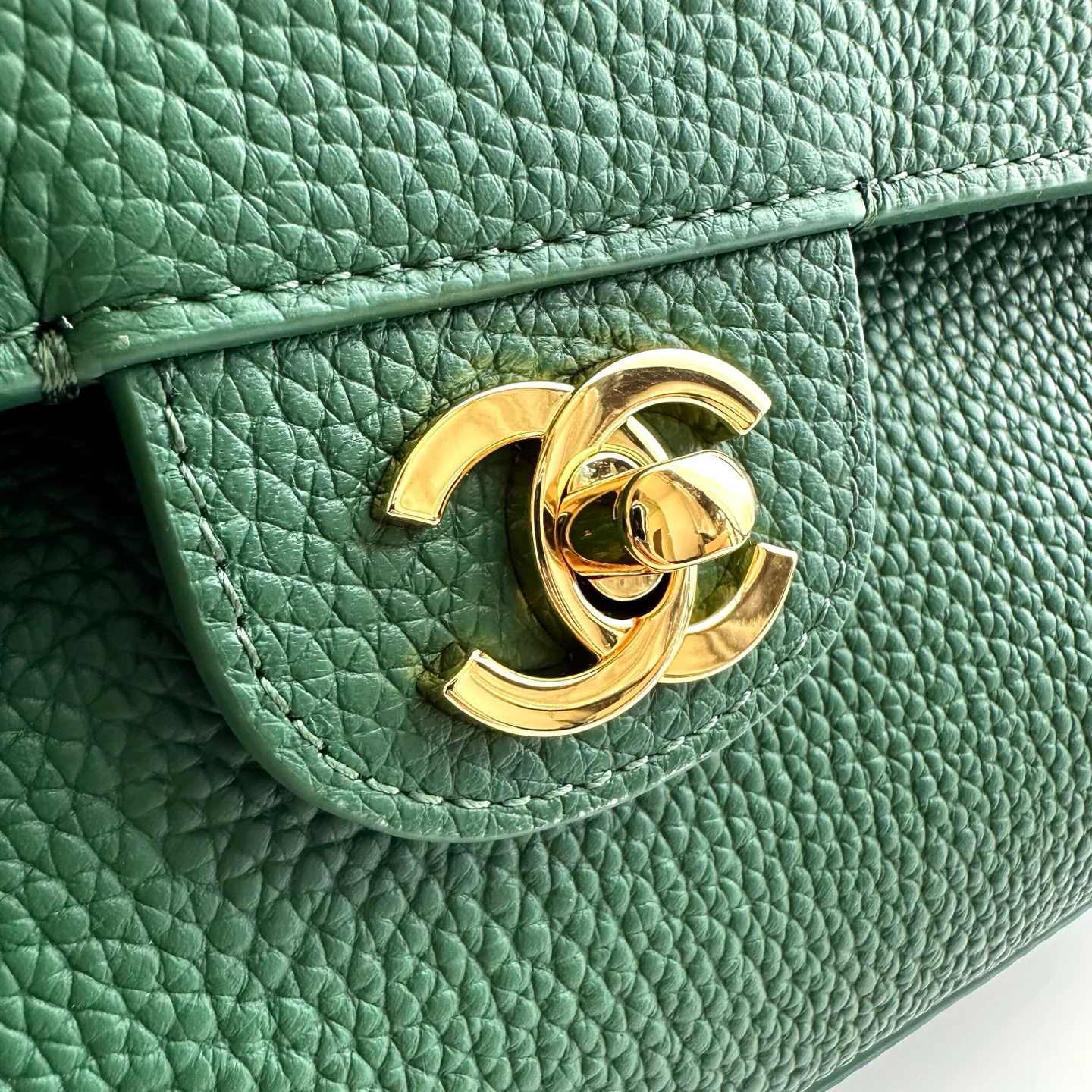 Классические Сумки Женские Chanel 17424359