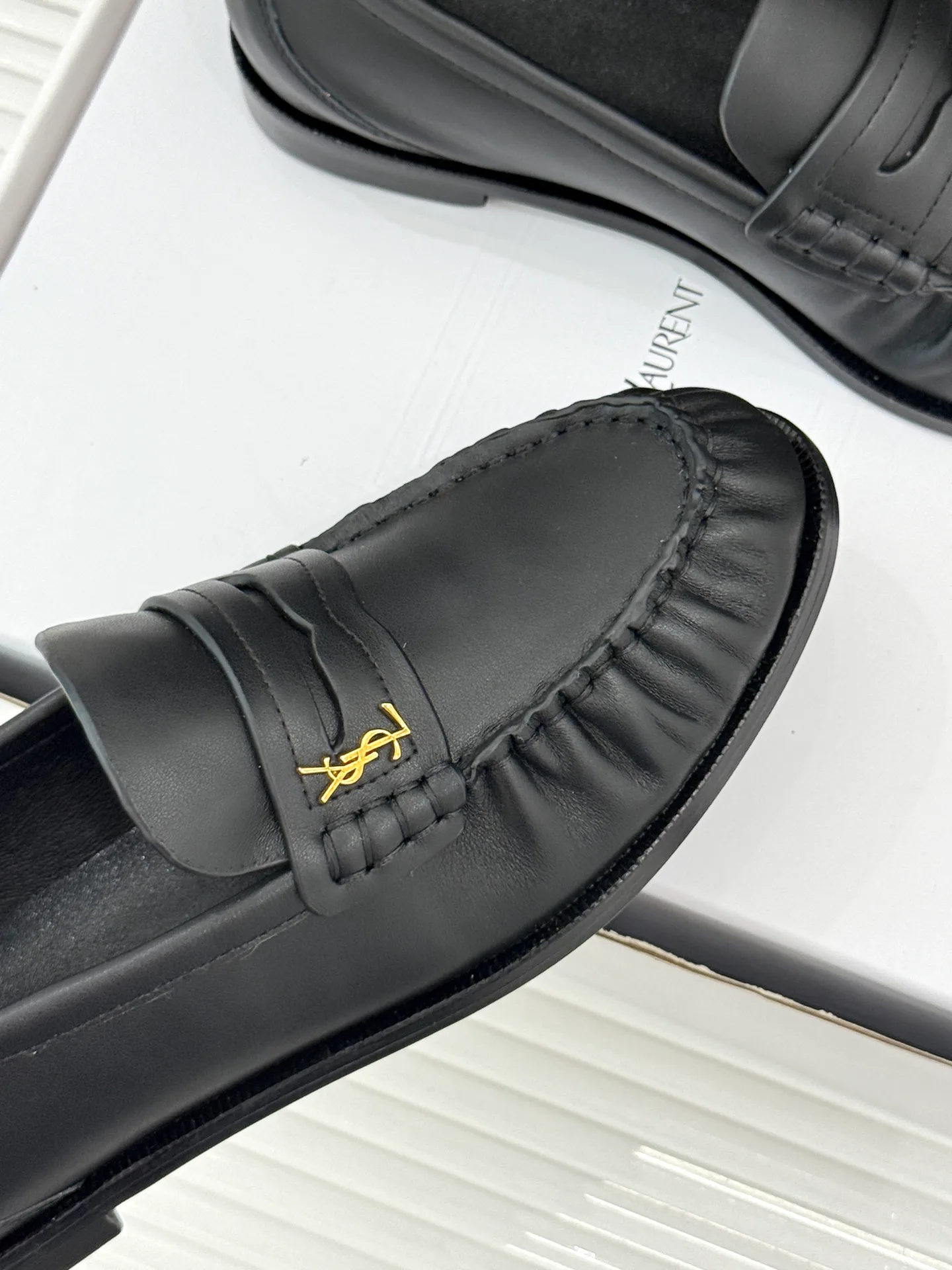 Лоферы И Мокасины Женские Saint Laurent 17514976